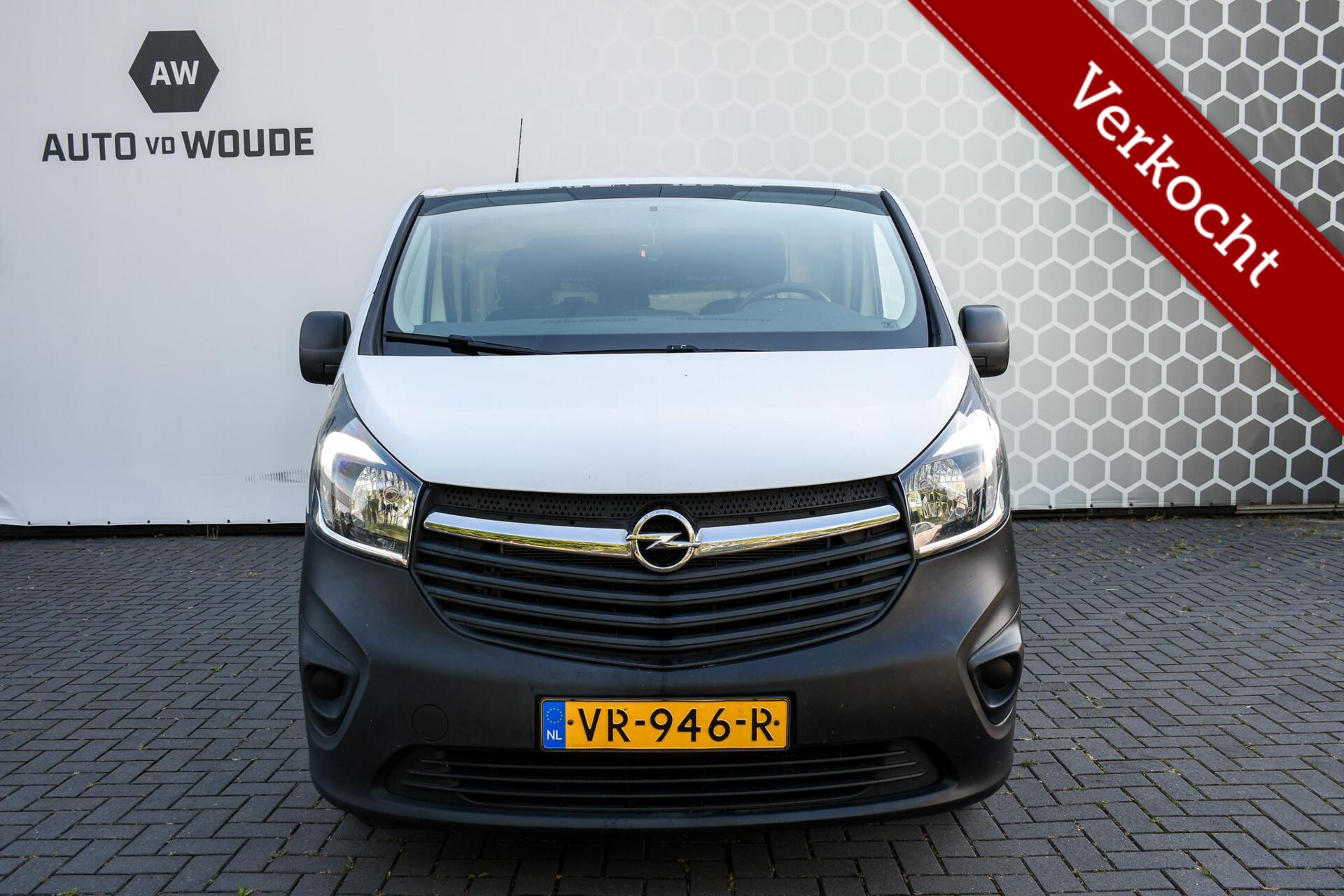 Foto van Opel Vivaro-b
