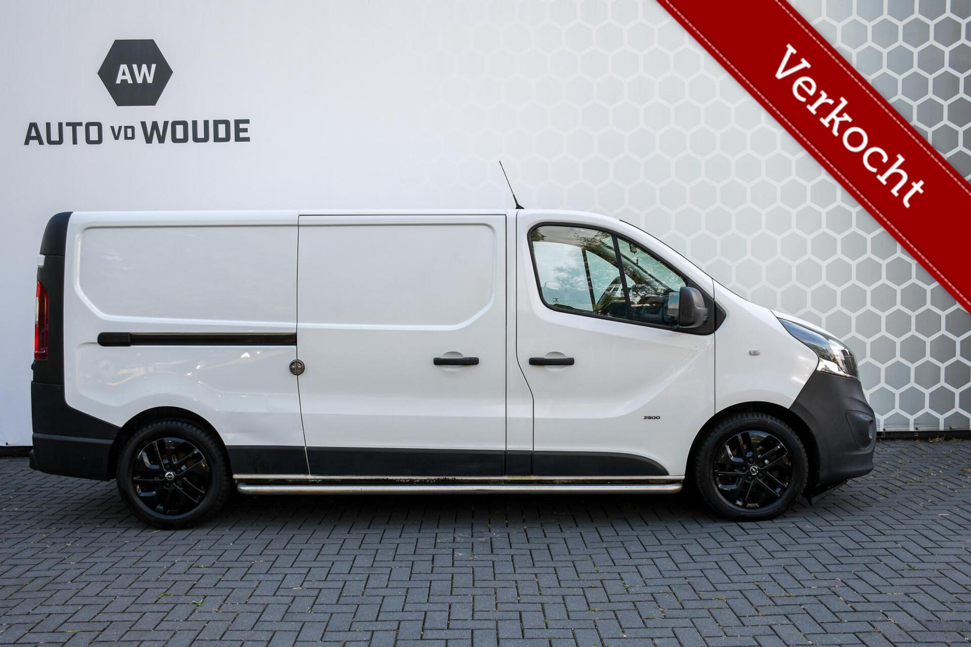 Foto van Opel Vivaro-b