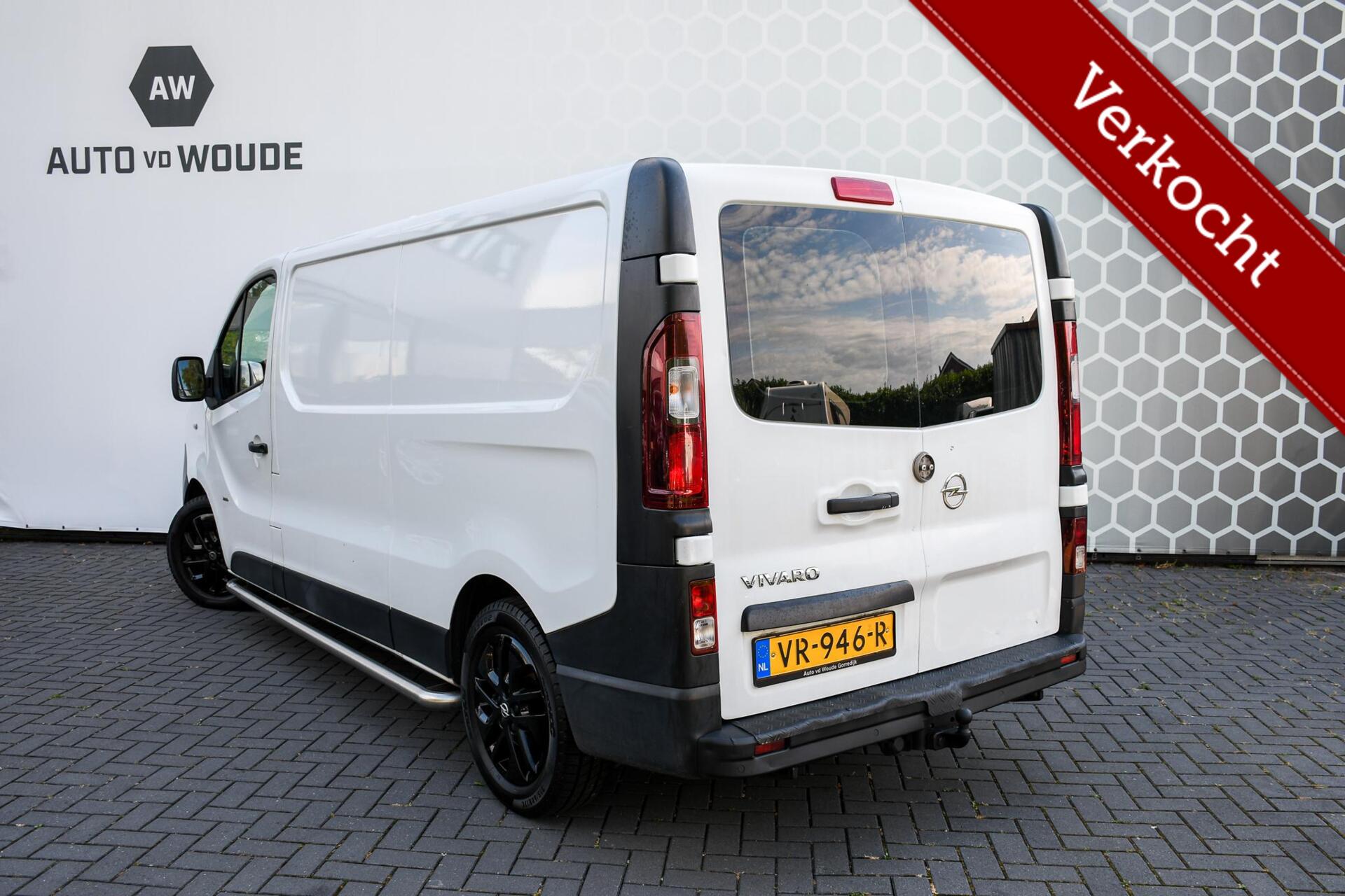 Foto van Opel Vivaro-b