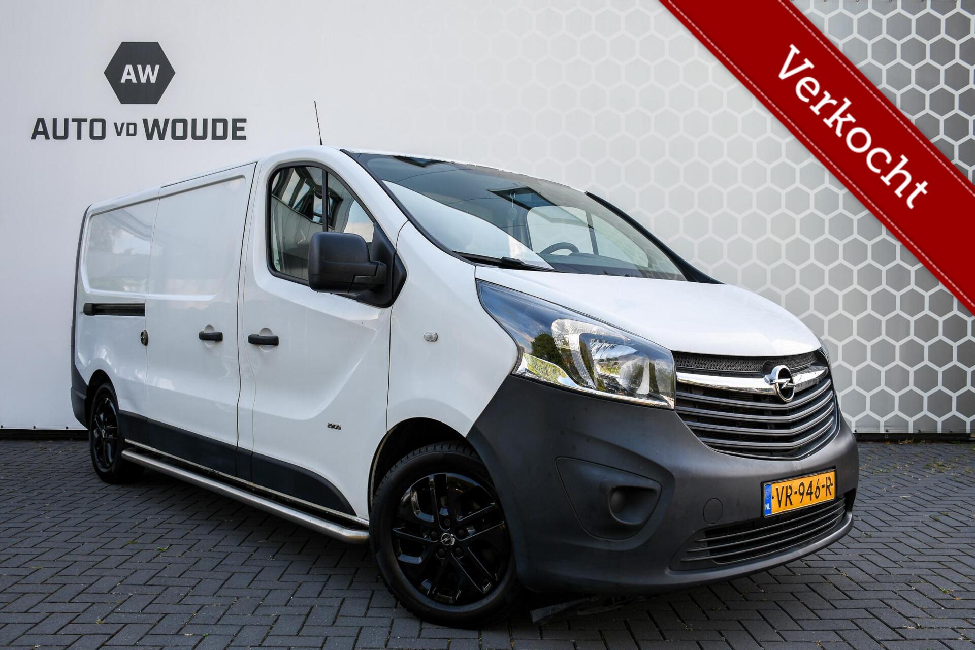 Foto van Opel Vivaro-b