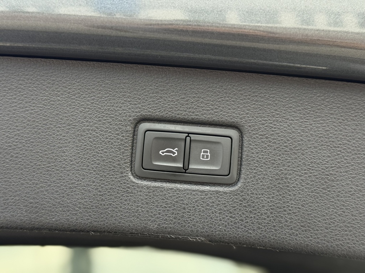 Foto van Audi Q7 55 TFSI E