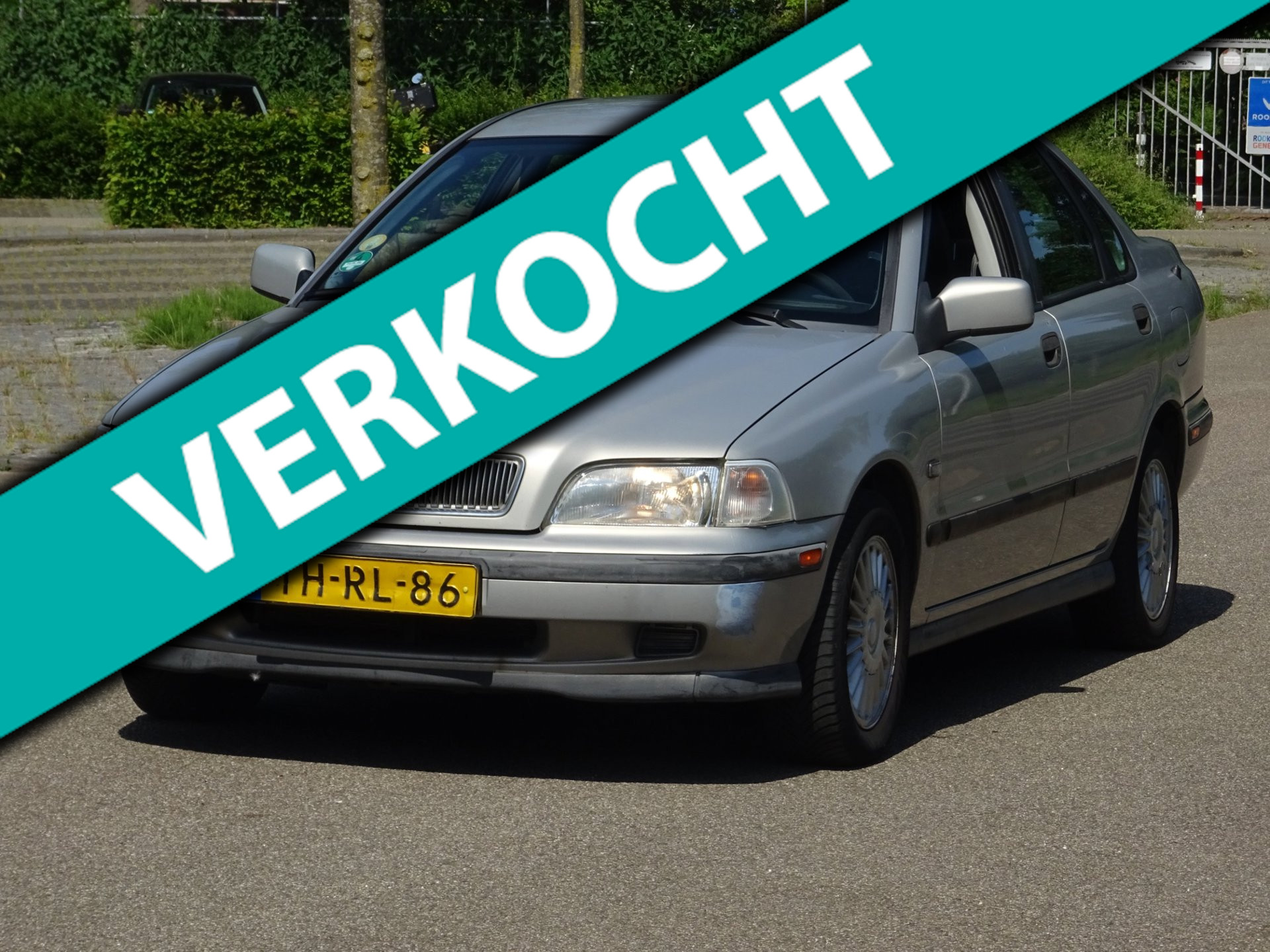 Volvo S40 1.8 Luxury AUTOMAAT LEER/AIRCO/APK 06-2027 1998 - voorkant