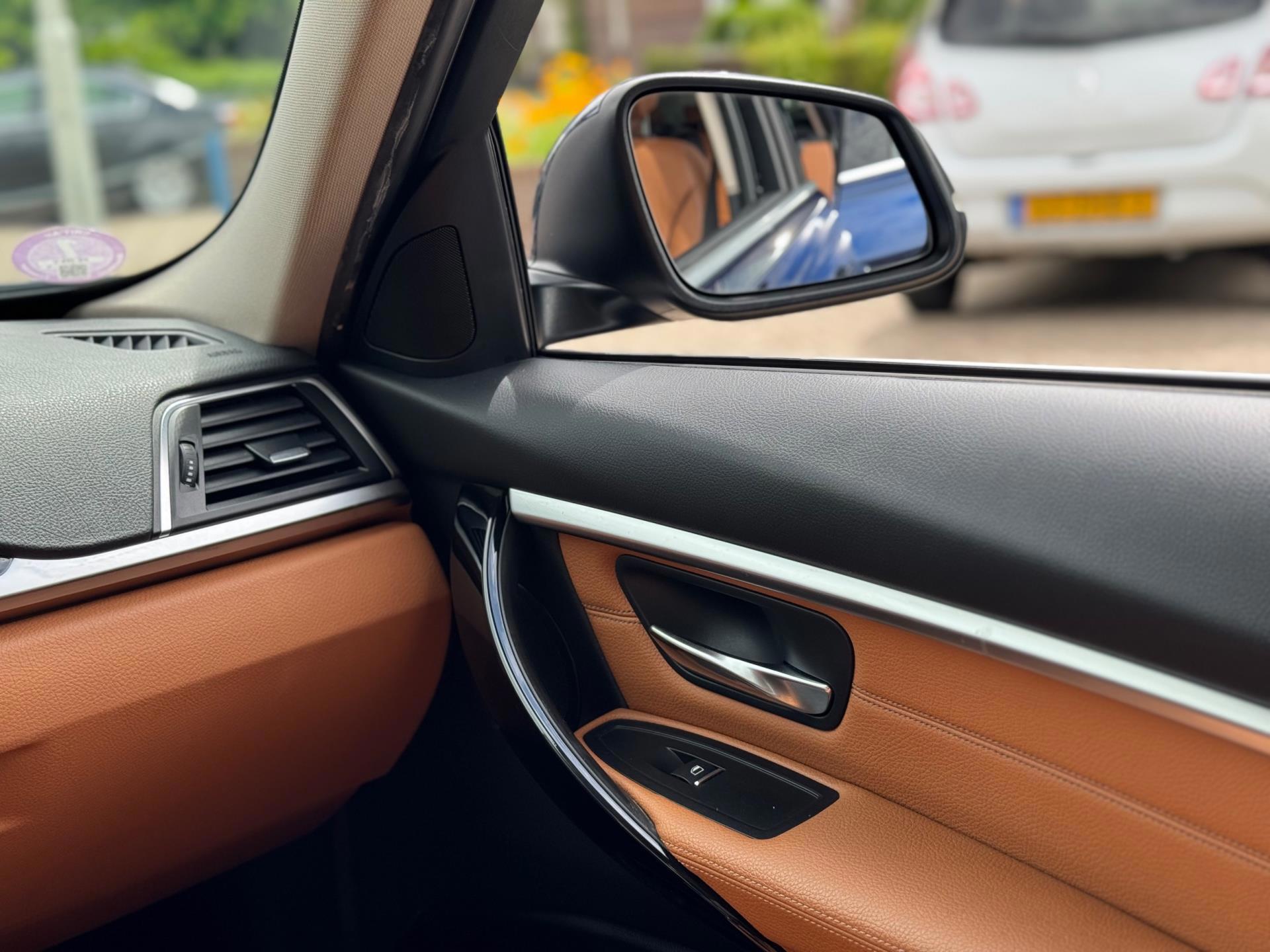 Foto van BMW 320i