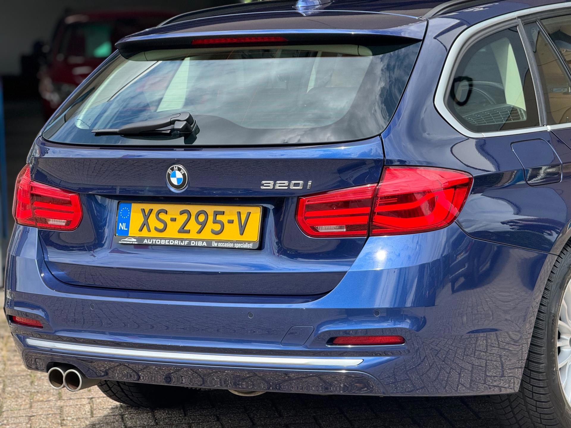 Foto van BMW 320i
