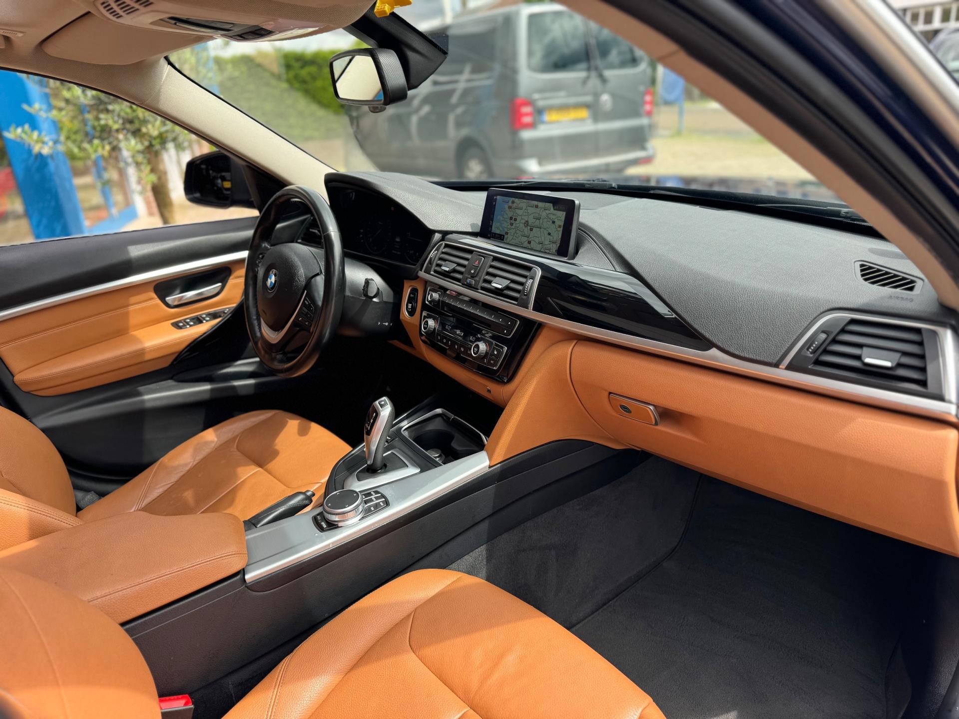 Foto van BMW 320i