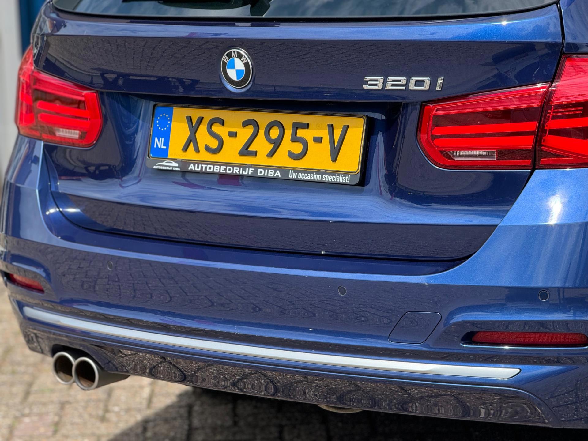 Foto van BMW 320i