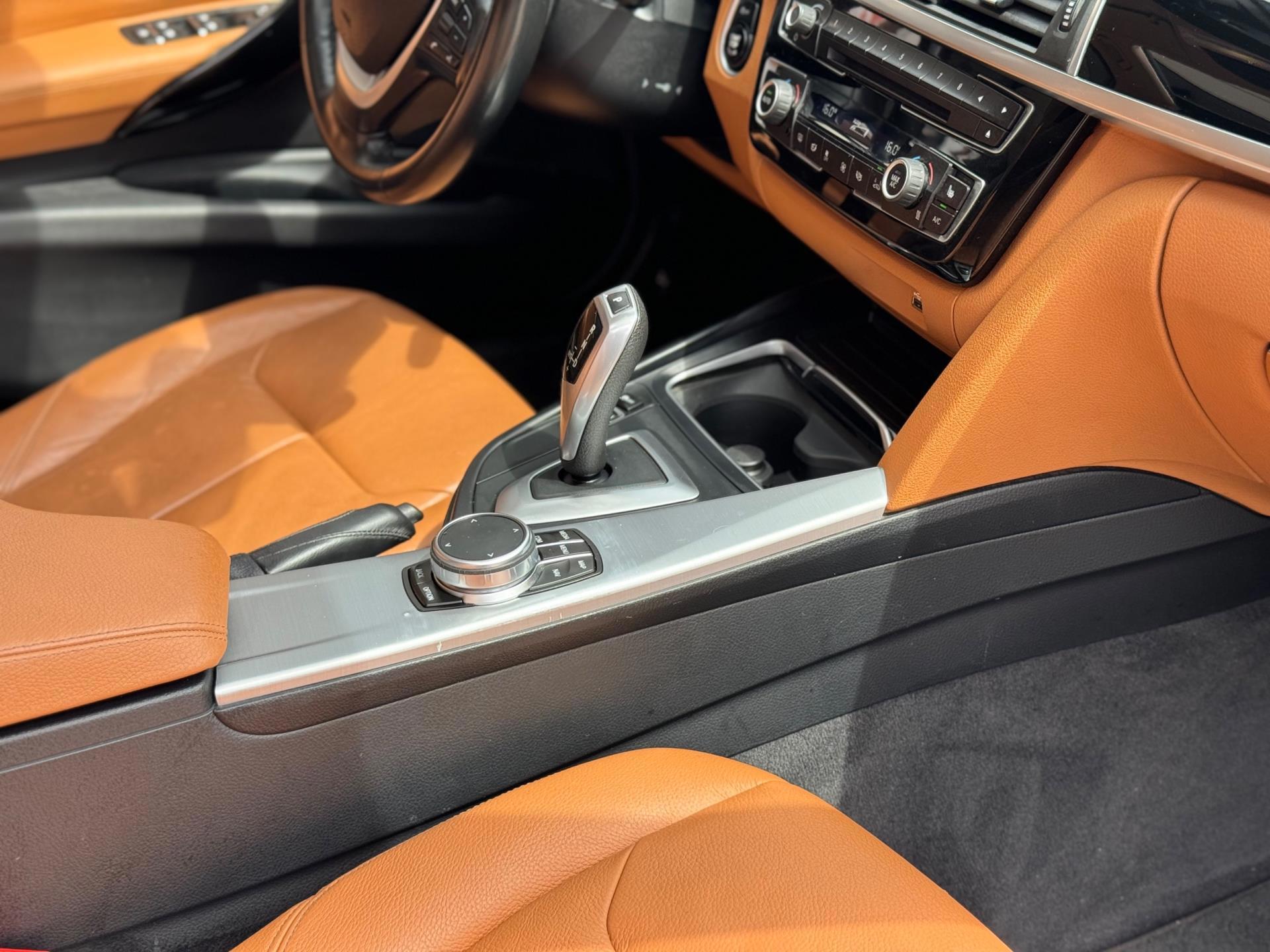 Foto van BMW 320i