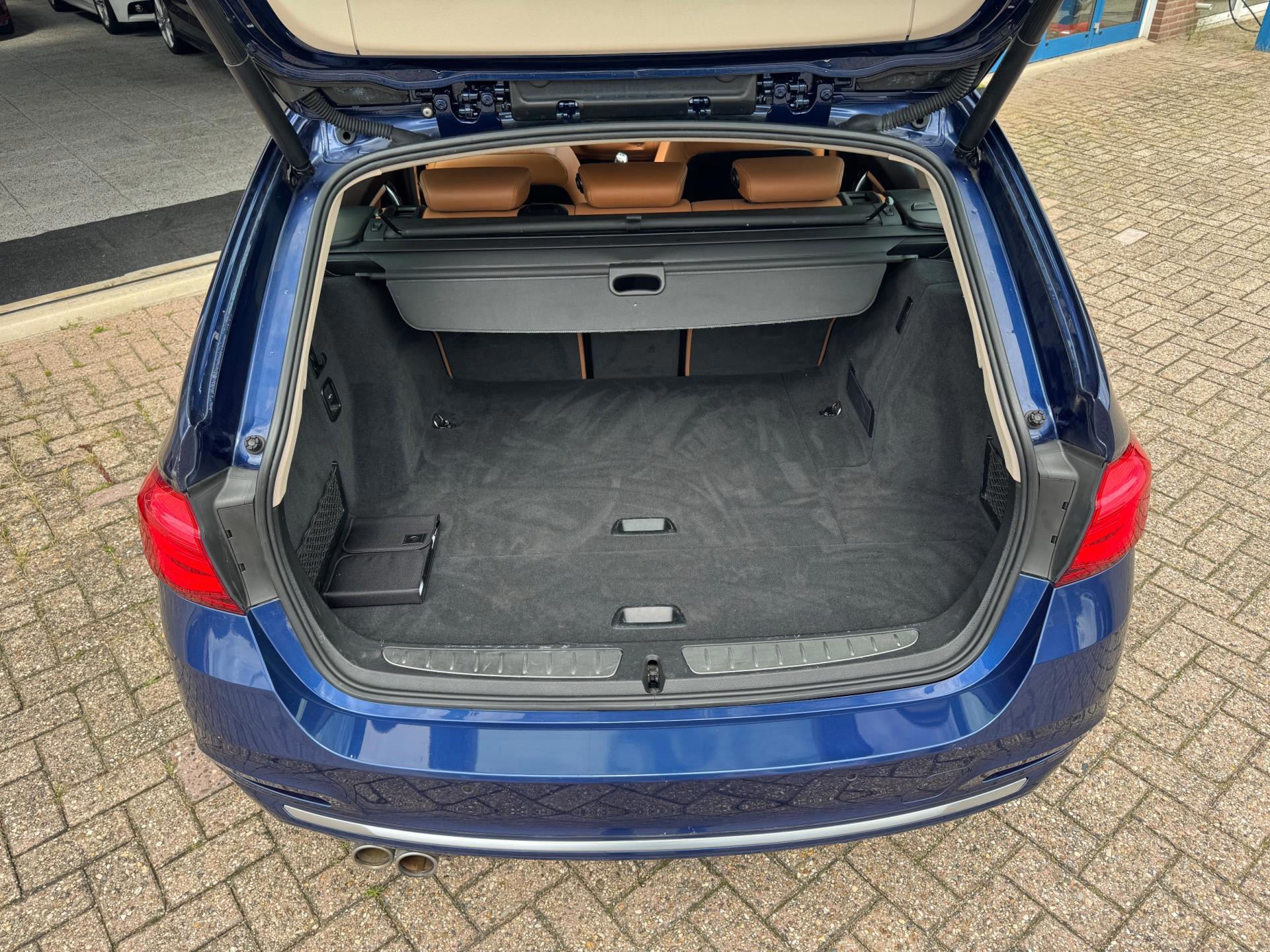Foto van BMW 320i