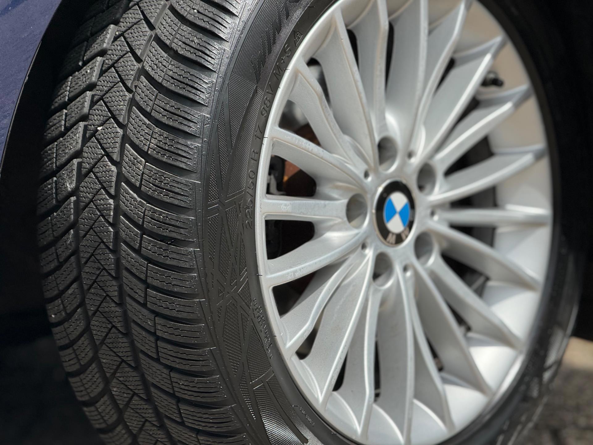 Foto van BMW 320i
