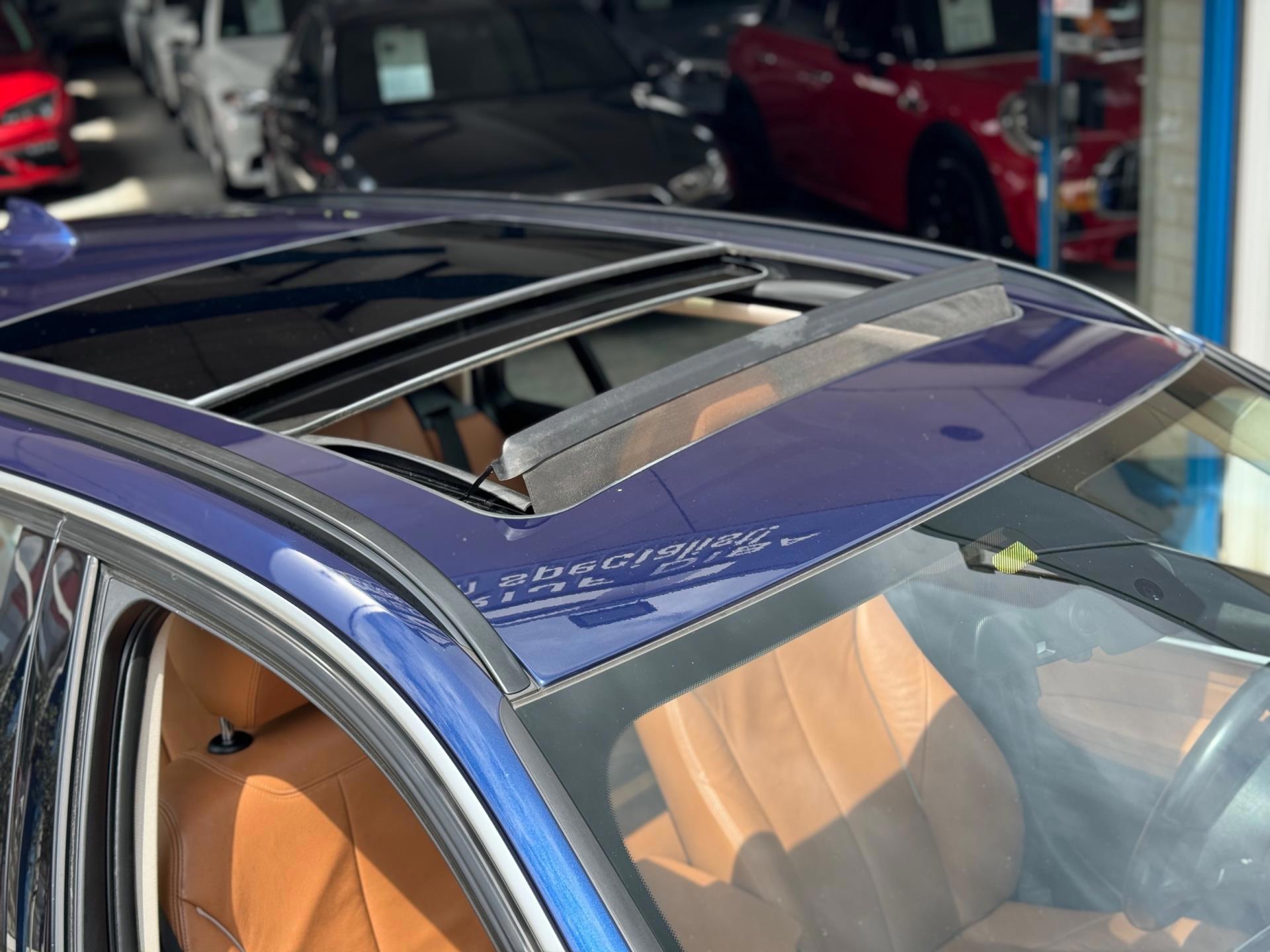 Foto van BMW 320i
