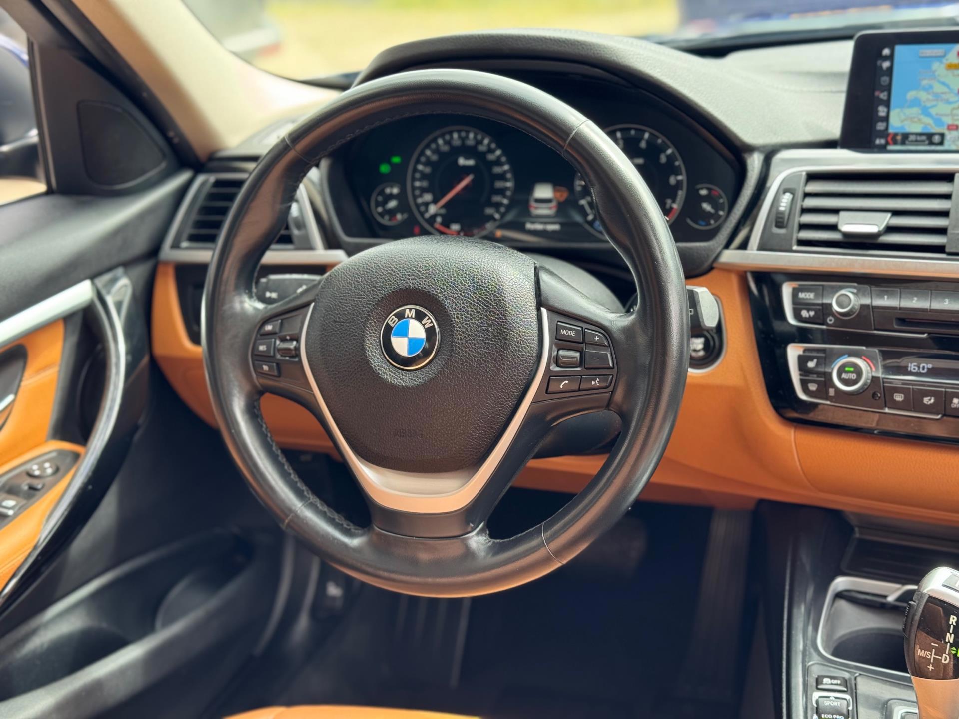 Foto van BMW 320i
