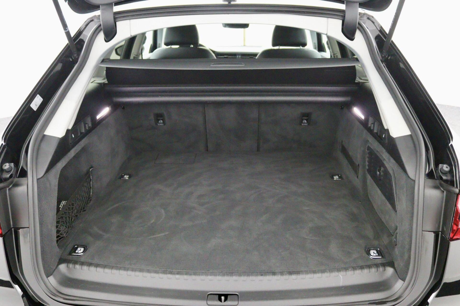 Foto van Audi A6 Avant 55 TFSI E