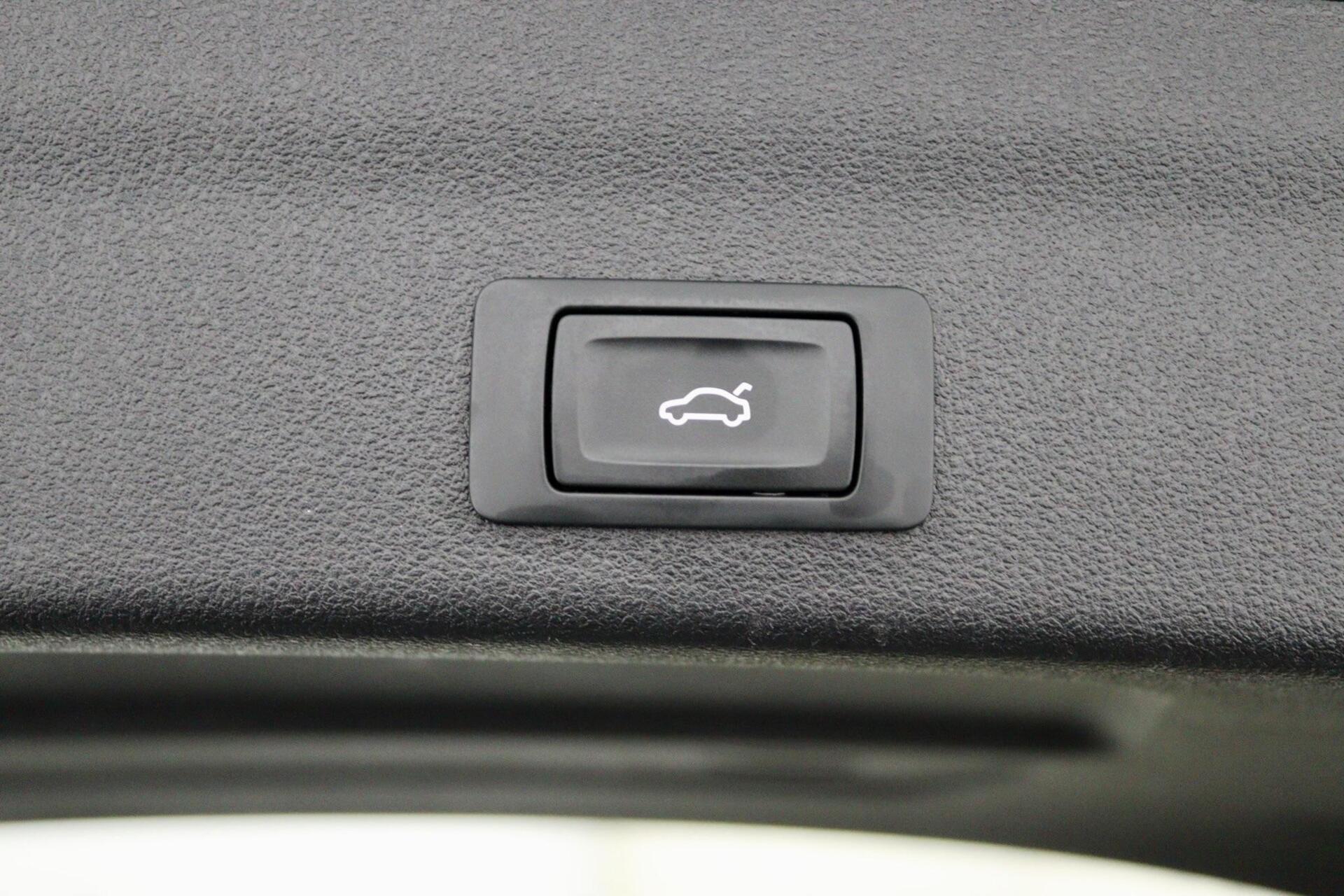 Foto van Audi A6 Avant 55 TFSI E
