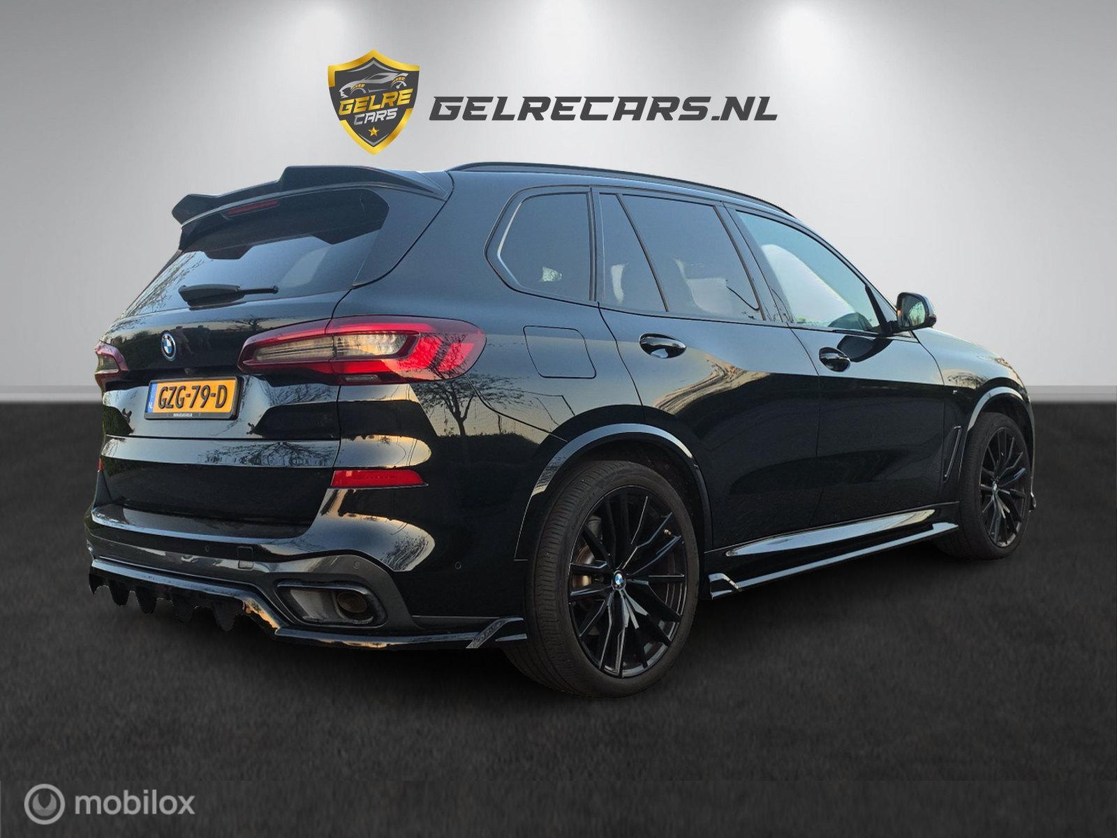 Foto van BMW X5 Xdrive45e