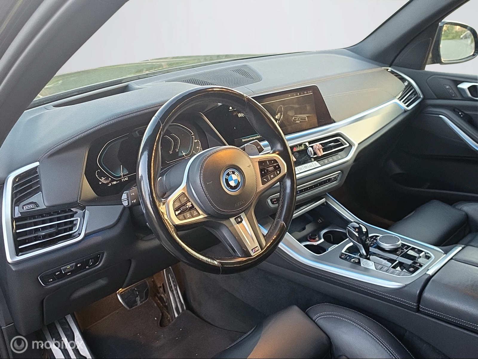 Foto van BMW X5 Xdrive45e