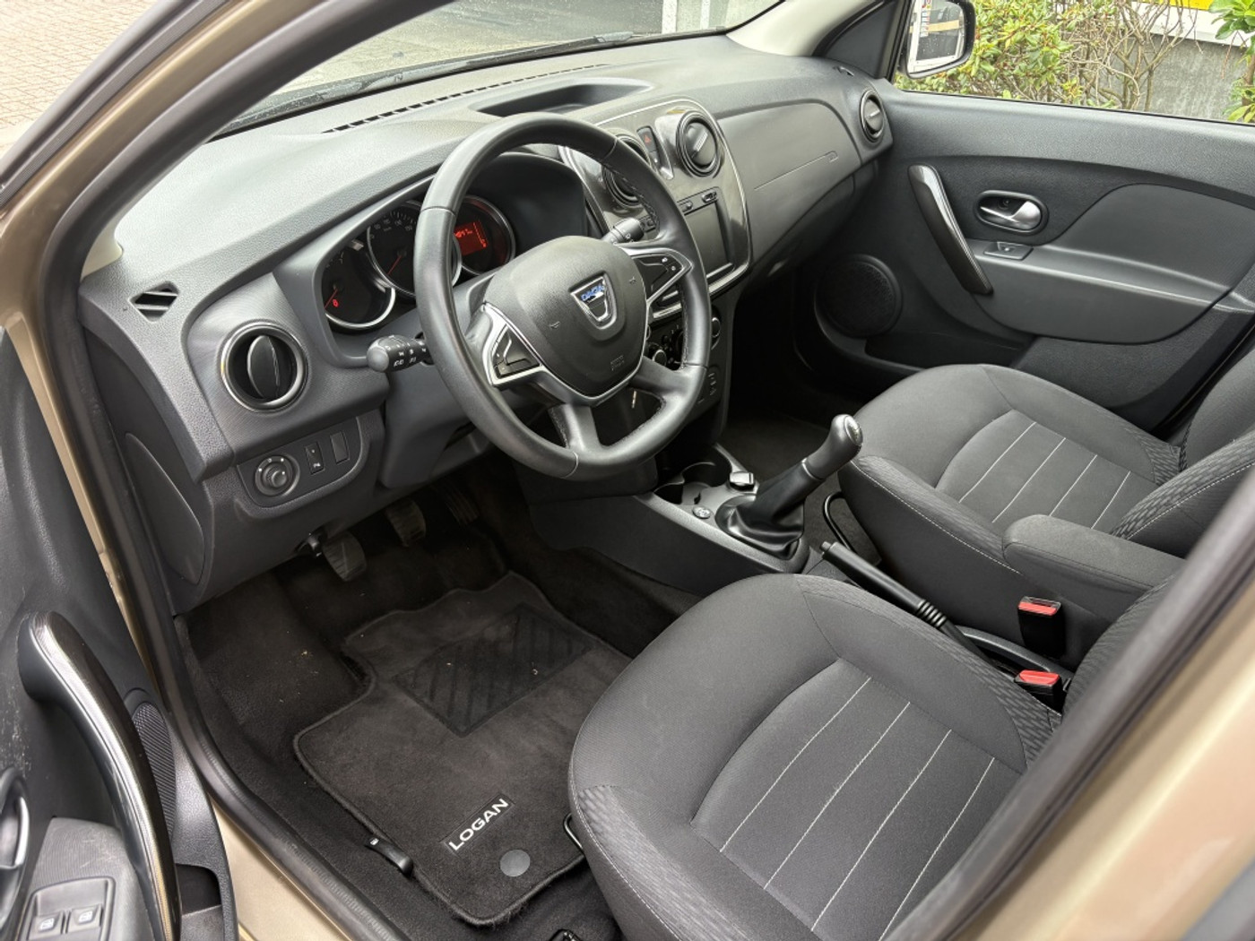 Foto van Dacia Logan