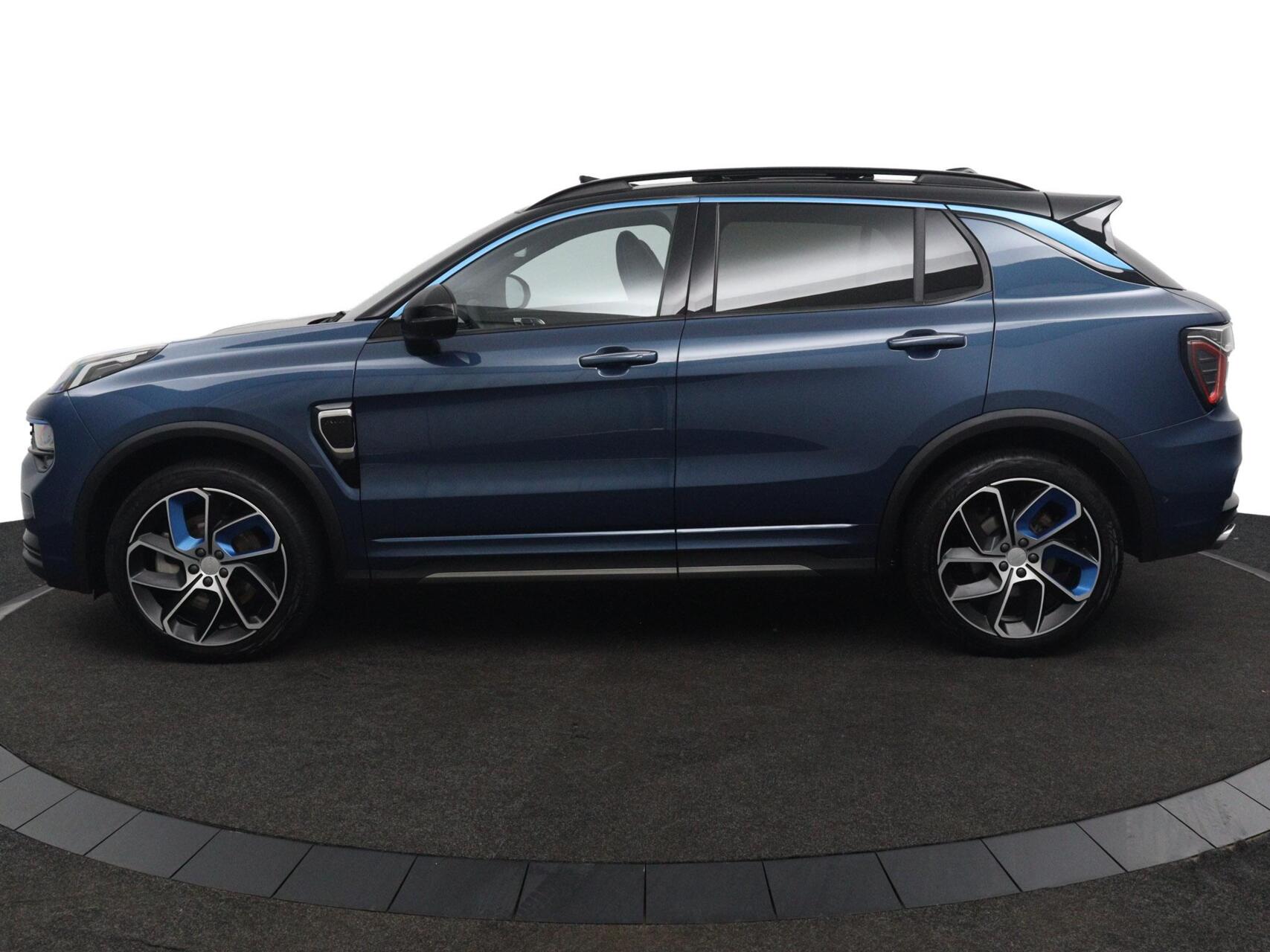 Foto van Lynk&co LYNK & Co 01