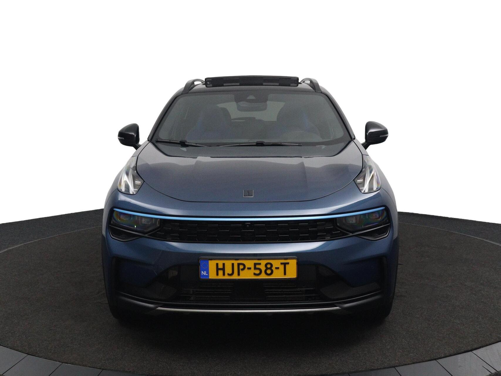 Foto van Lynk&co LYNK & Co 01