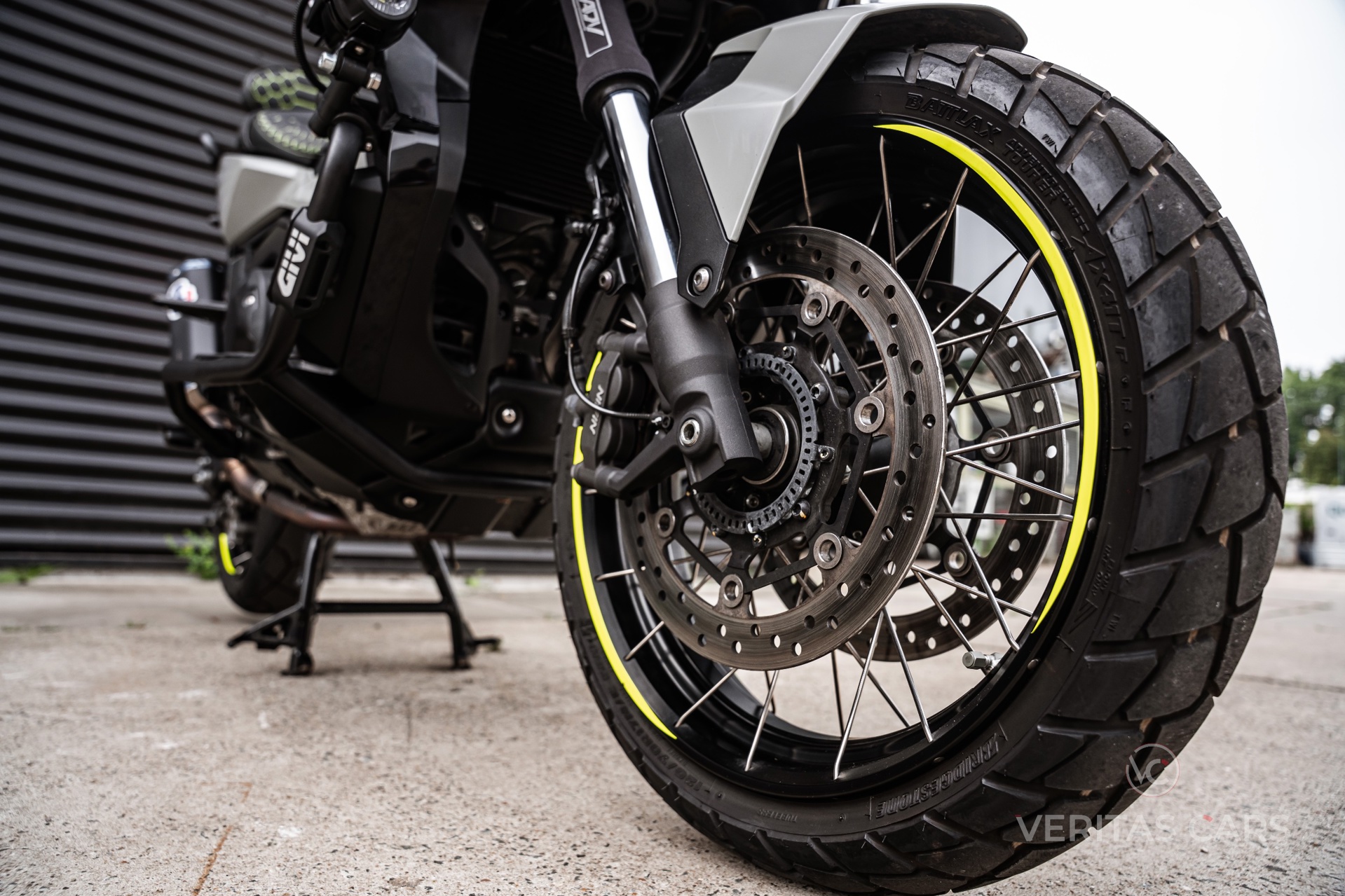 Foto van Honda Adv750