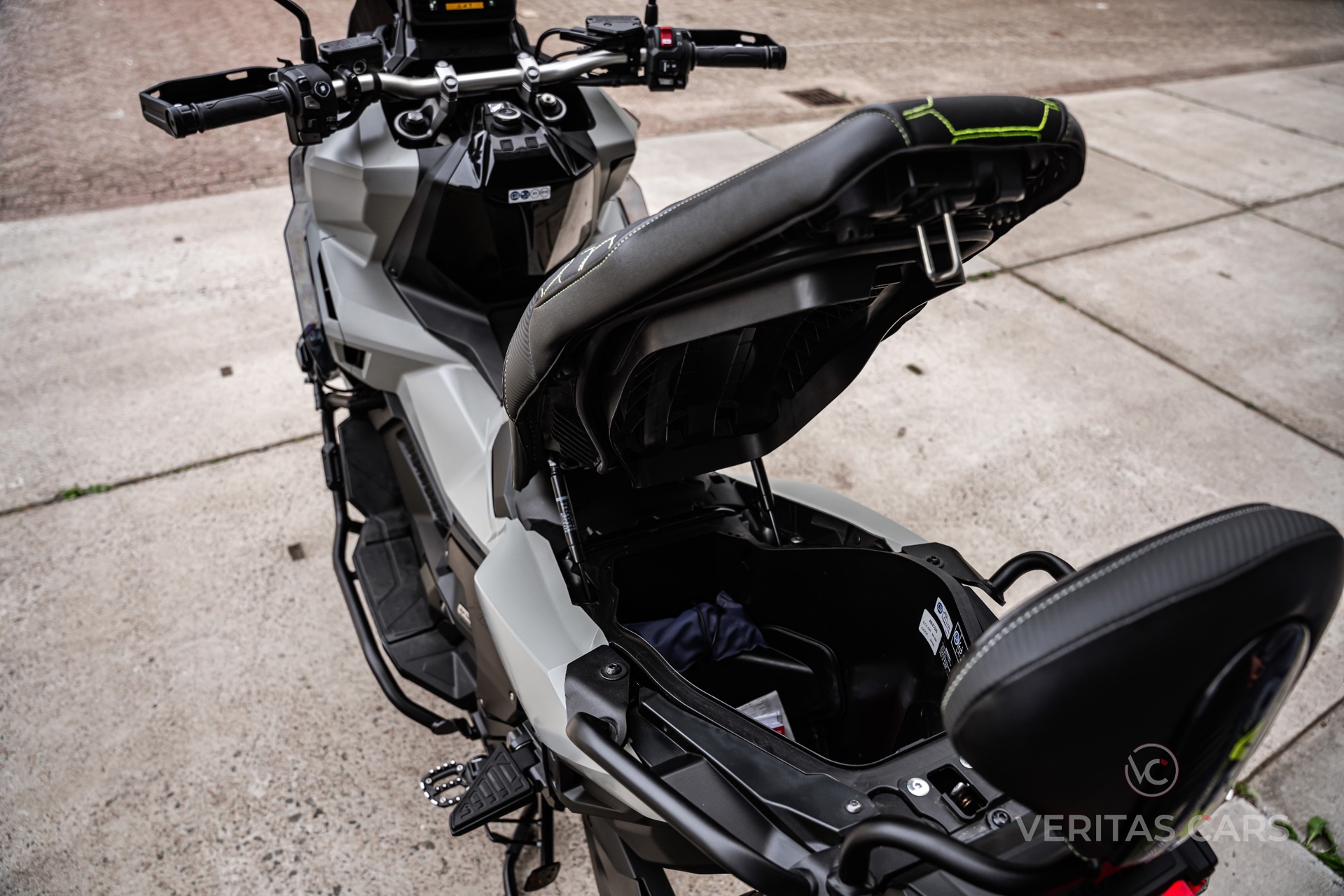 Foto van Honda Adv750