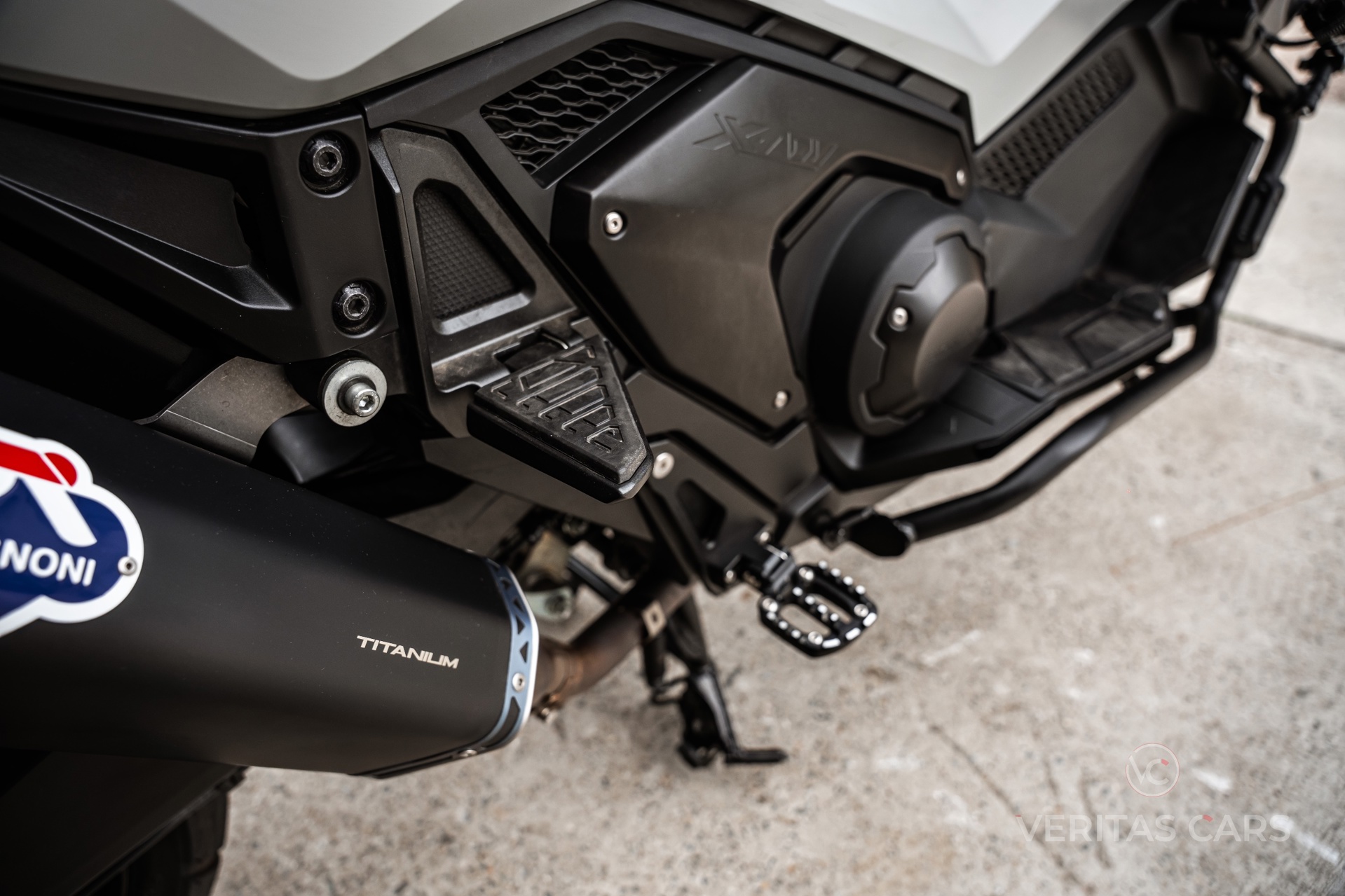 Foto van Honda Adv750