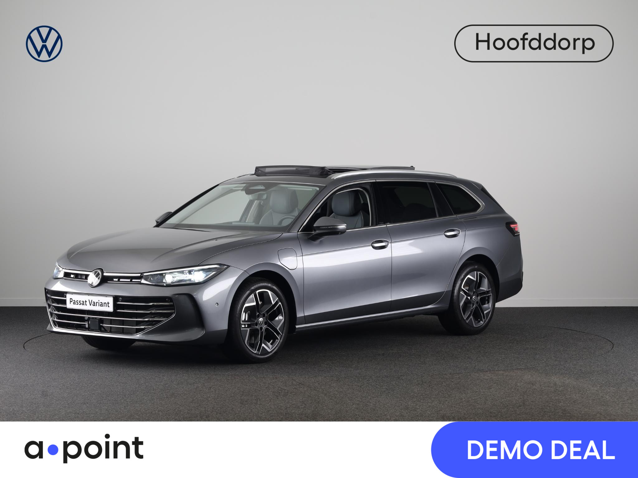 Volkswagen Passat Elegance Business 1.5 eHybrid 150 kW / 204 pk 2025 - voorkant