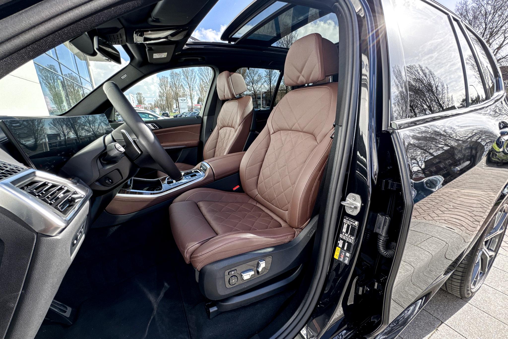 Foto van BMW X5 Xdrive50e