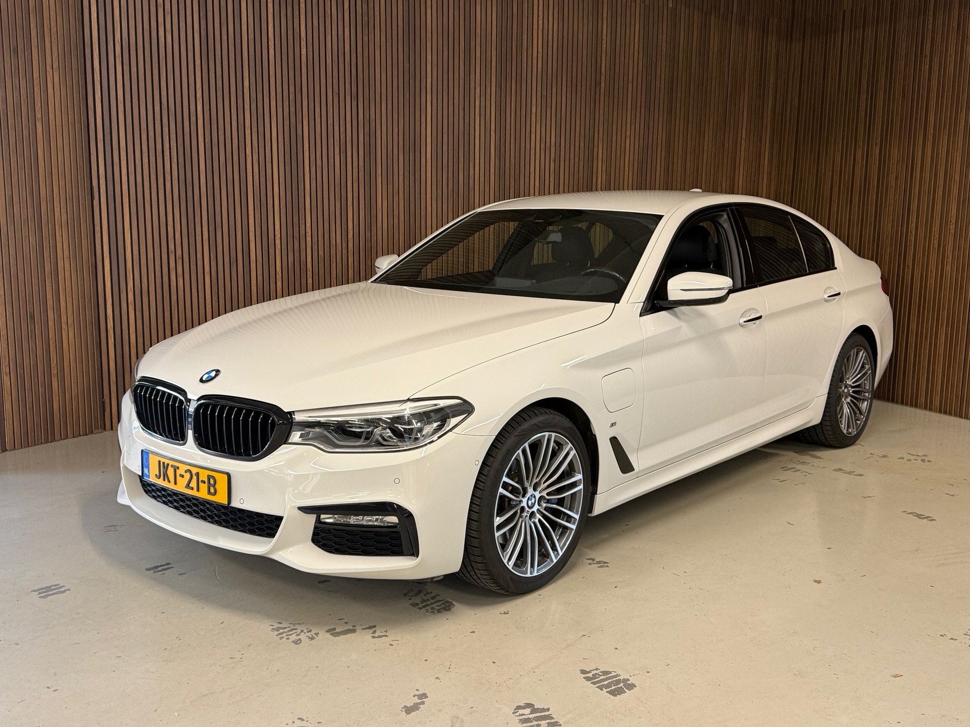 Foto van BMW 530e Iperformance