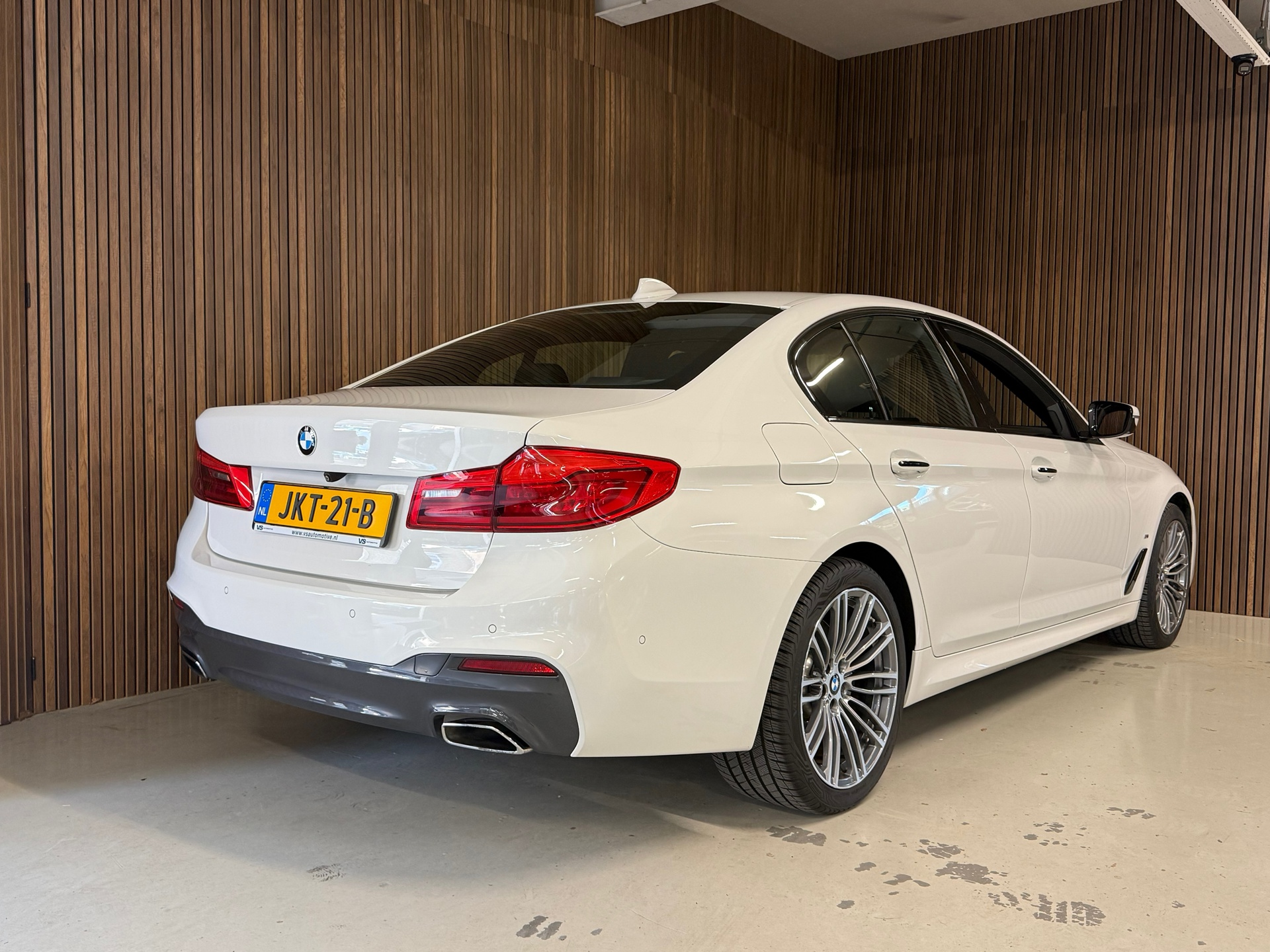 Foto van BMW 530e Iperformance