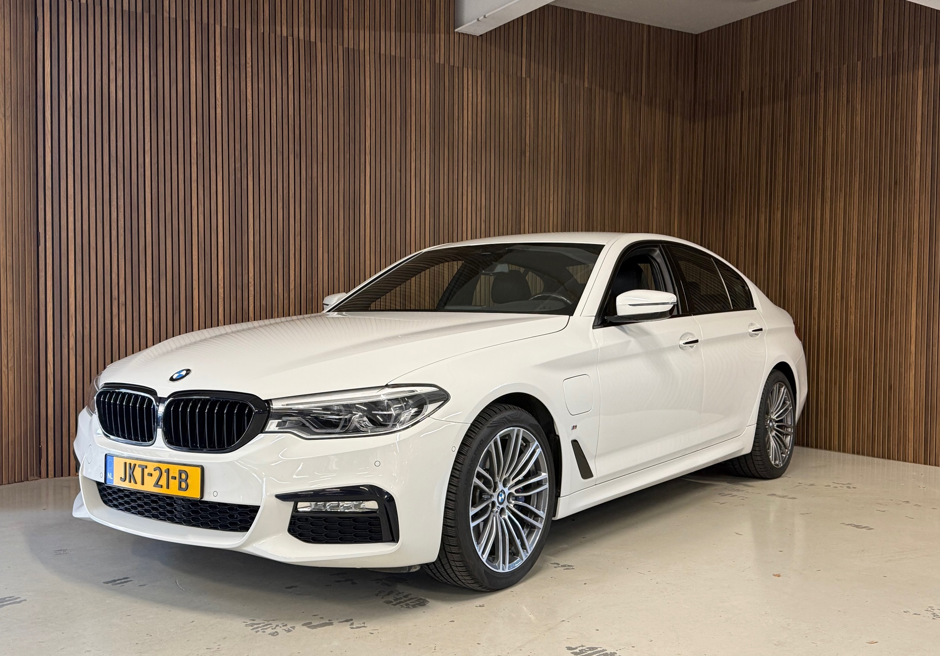 Foto van BMW 530e Iperformance