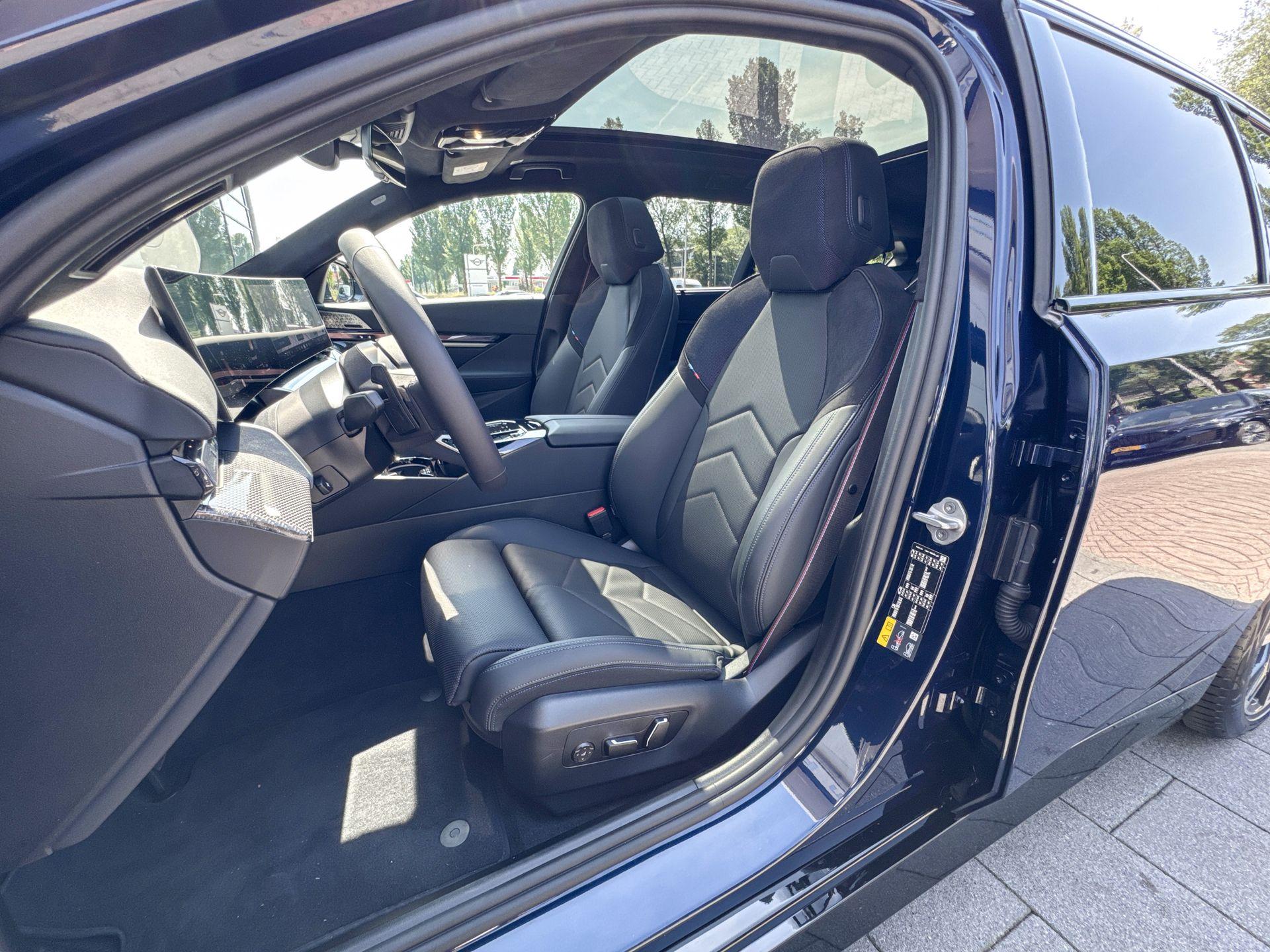 Foto van BMW 550e xDrive