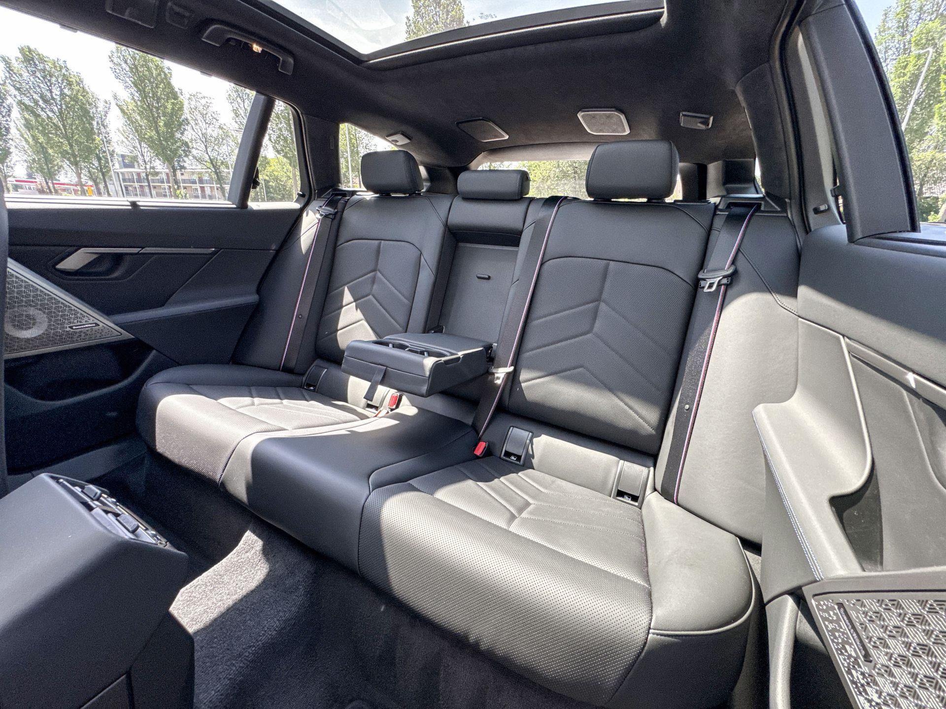 Foto van BMW 550e xDrive