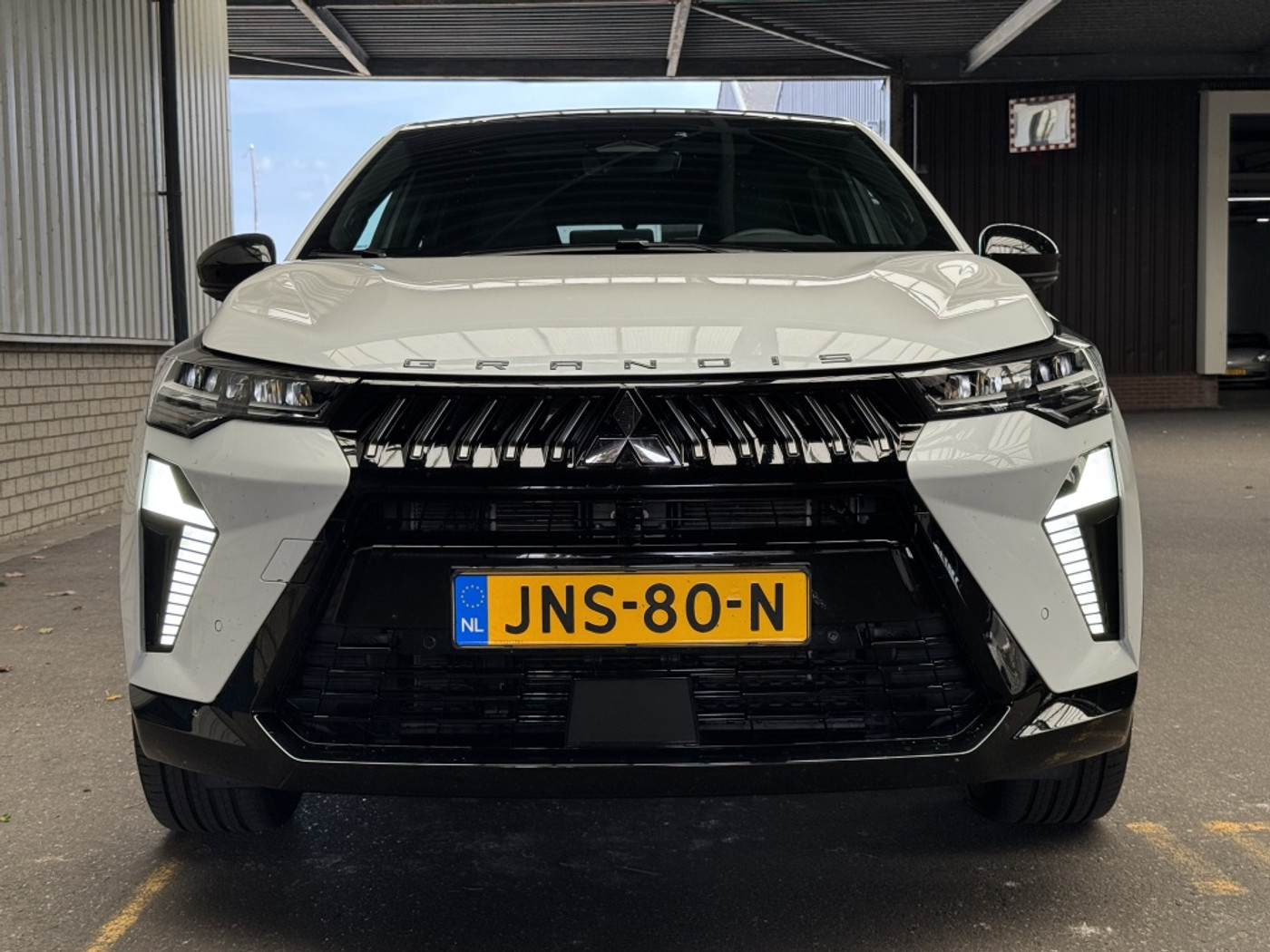 Foto van Mitsubishi Grandis