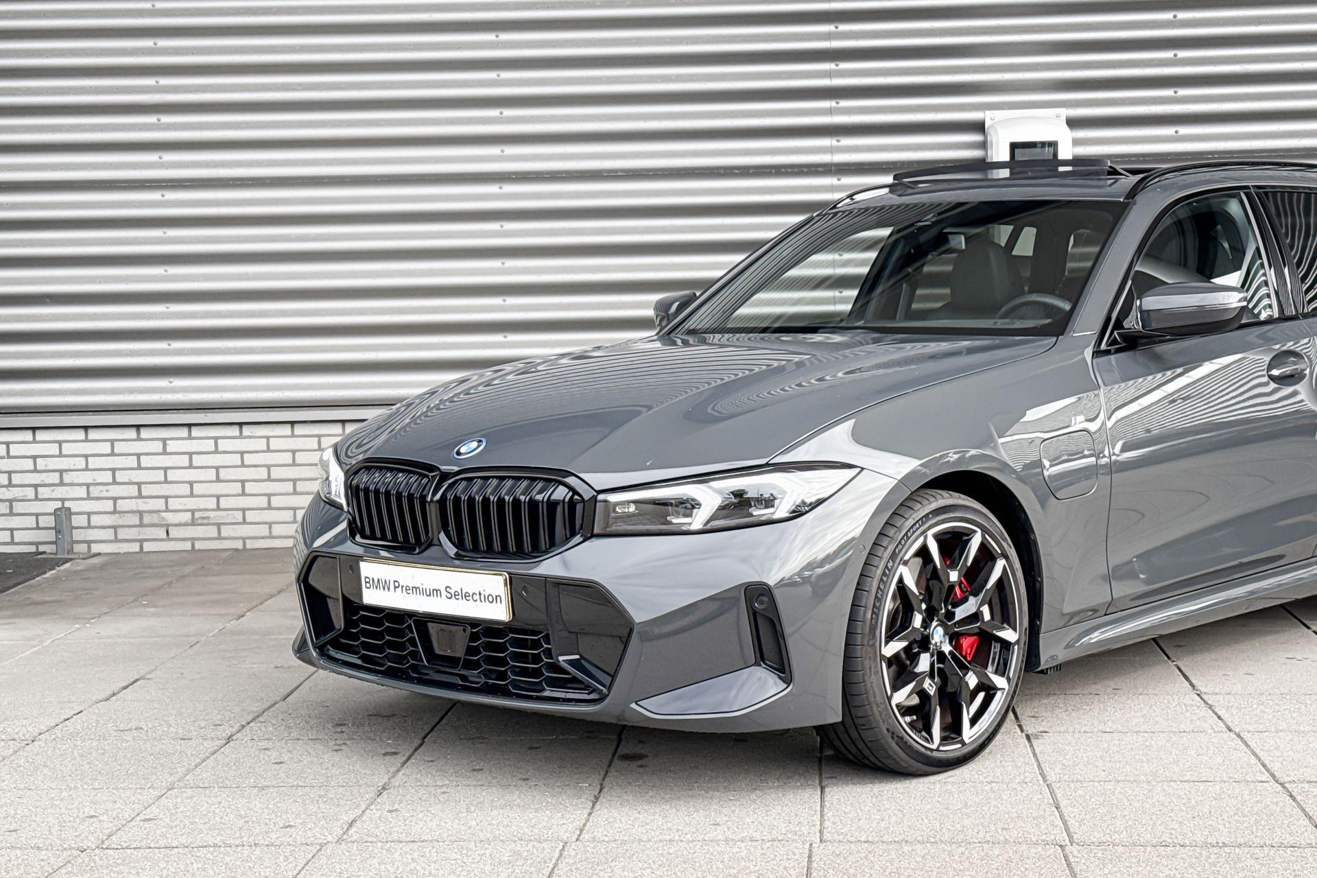 Foto van BMW 330e