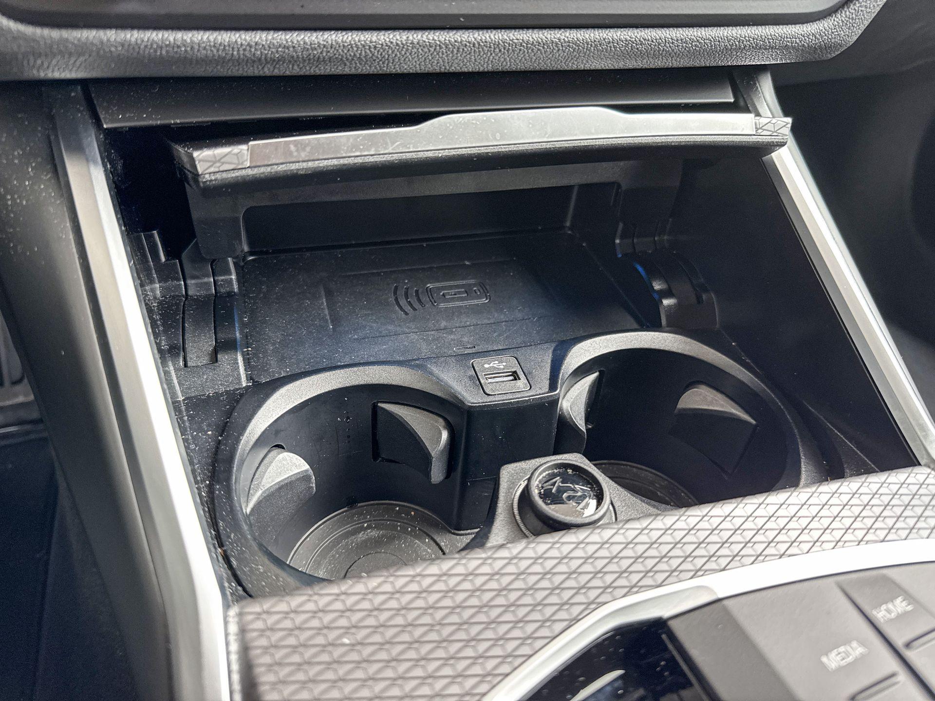 Foto van BMW 330e