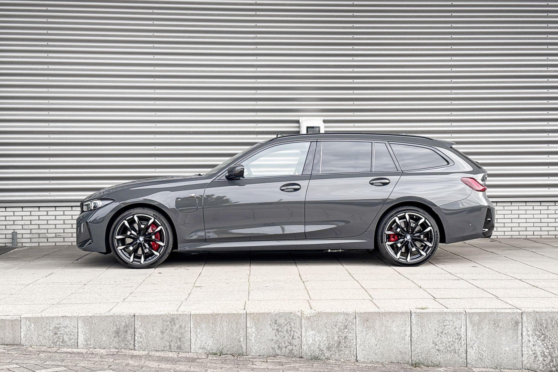 Foto van BMW 330e