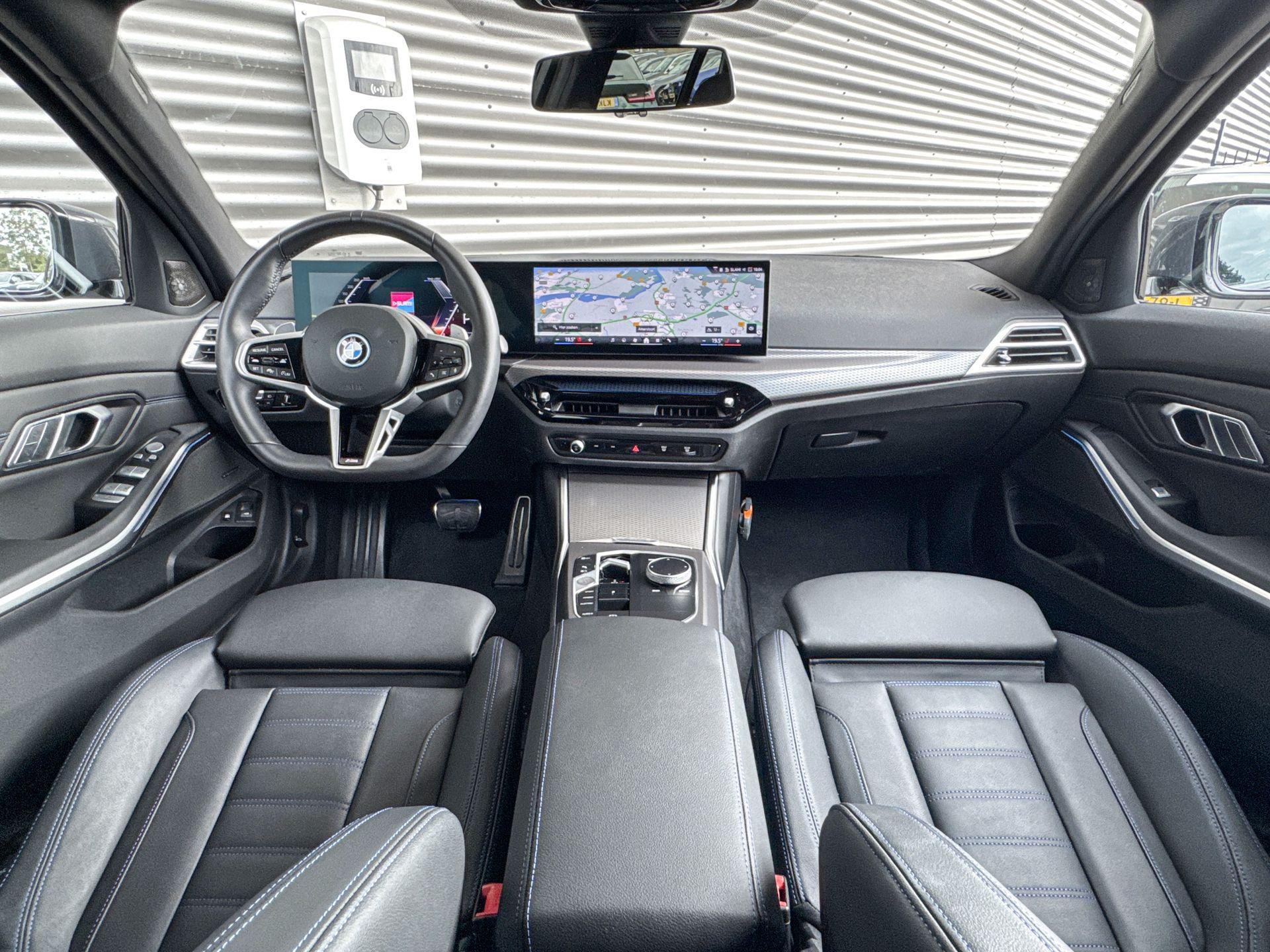 Foto van BMW 330e