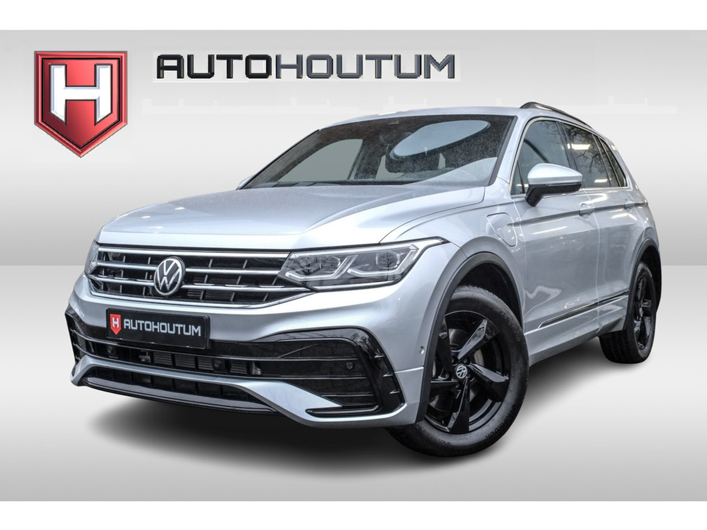 Volkswagen Tiguan 1.4 TSI eHybrid R-Line | SOH 100% | ACC | Achteruitrijcamera 2024 - voorkant