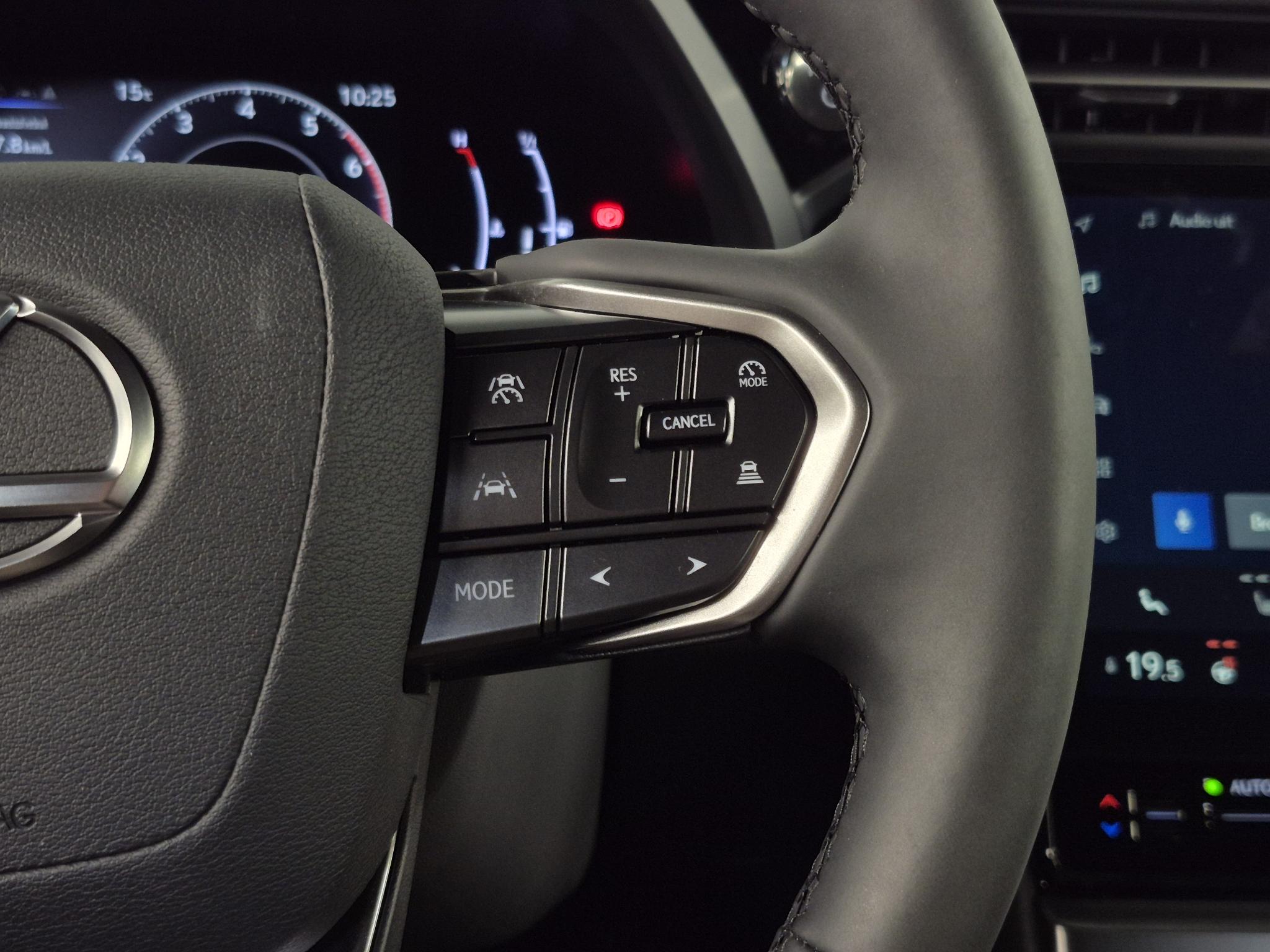 Foto van Lexus Lexus LBX