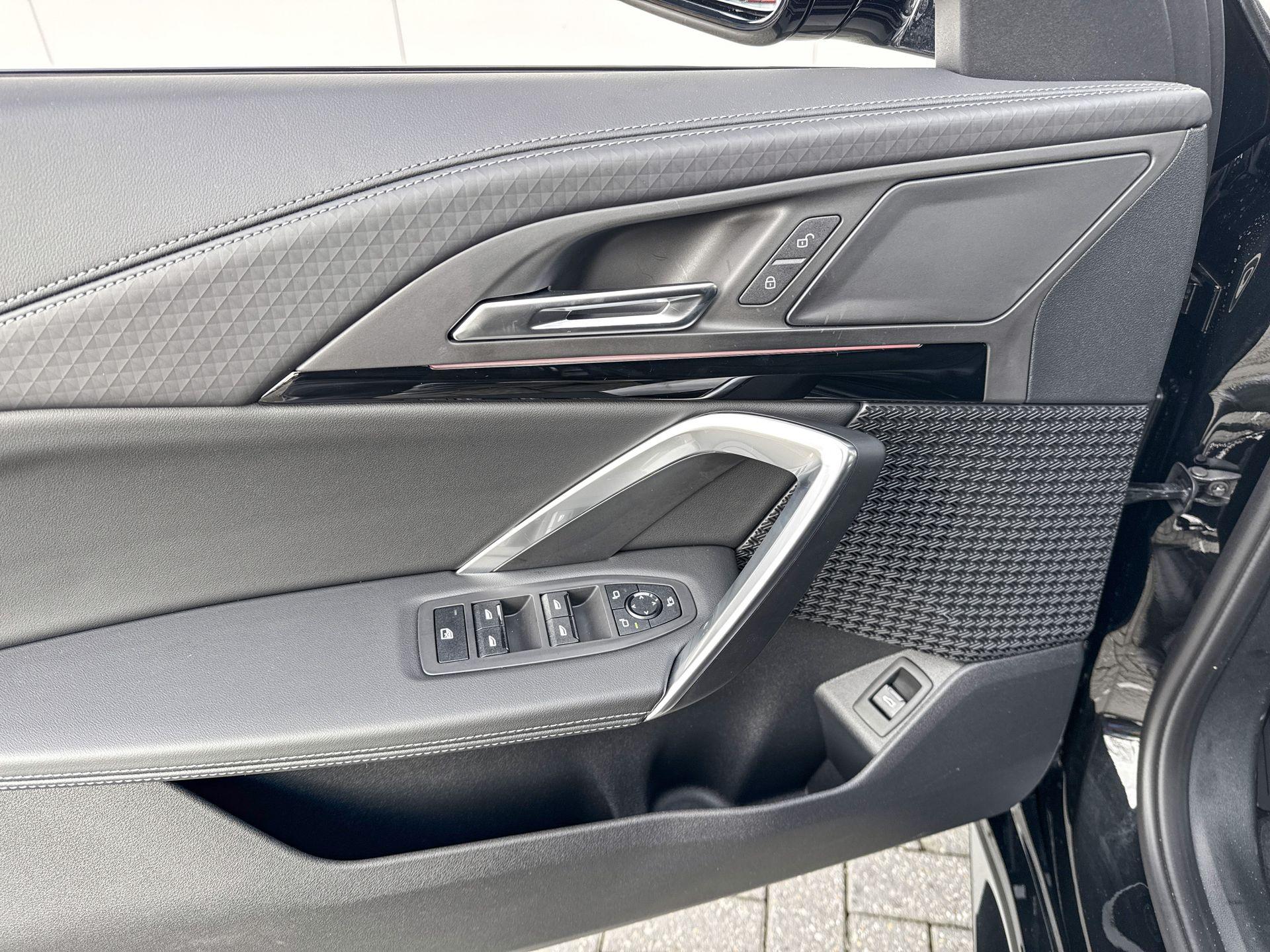 Foto van BMW Ix2 Edrive20