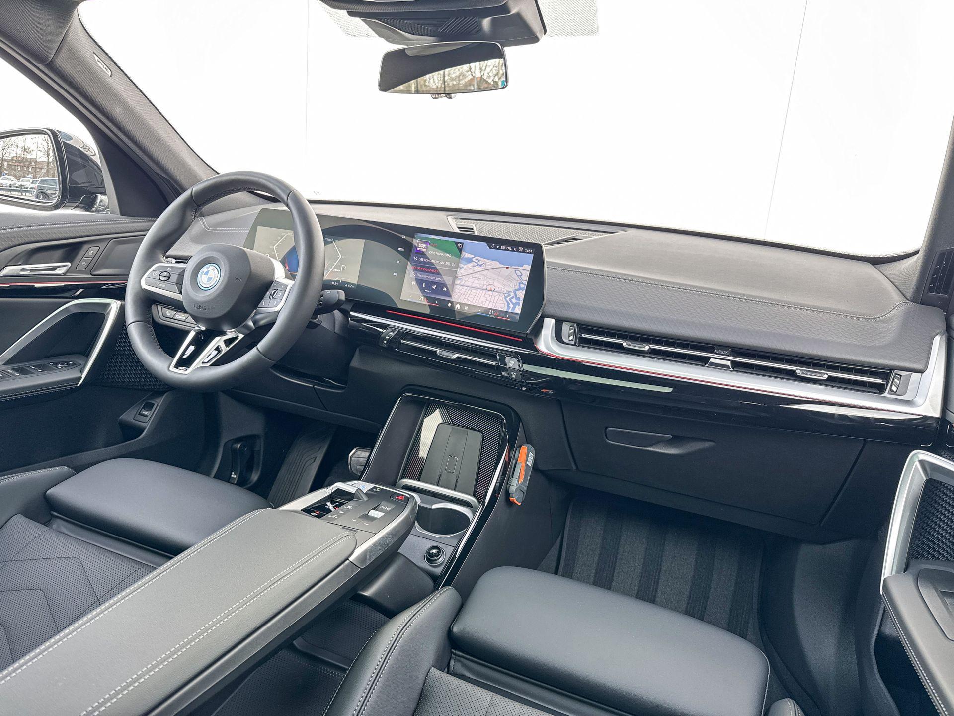 Foto van BMW Ix2 Edrive20