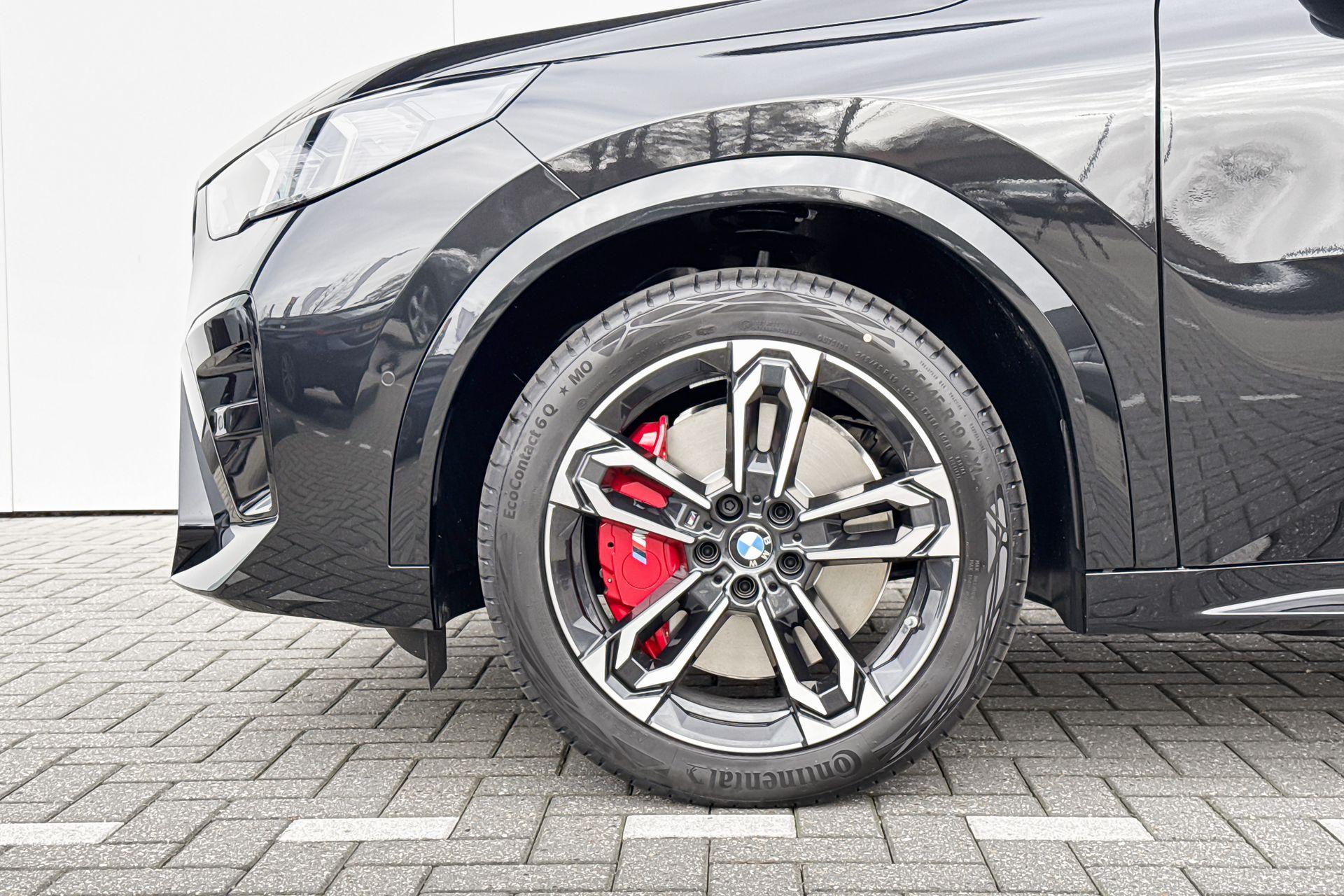Foto van BMW Ix2 Edrive20