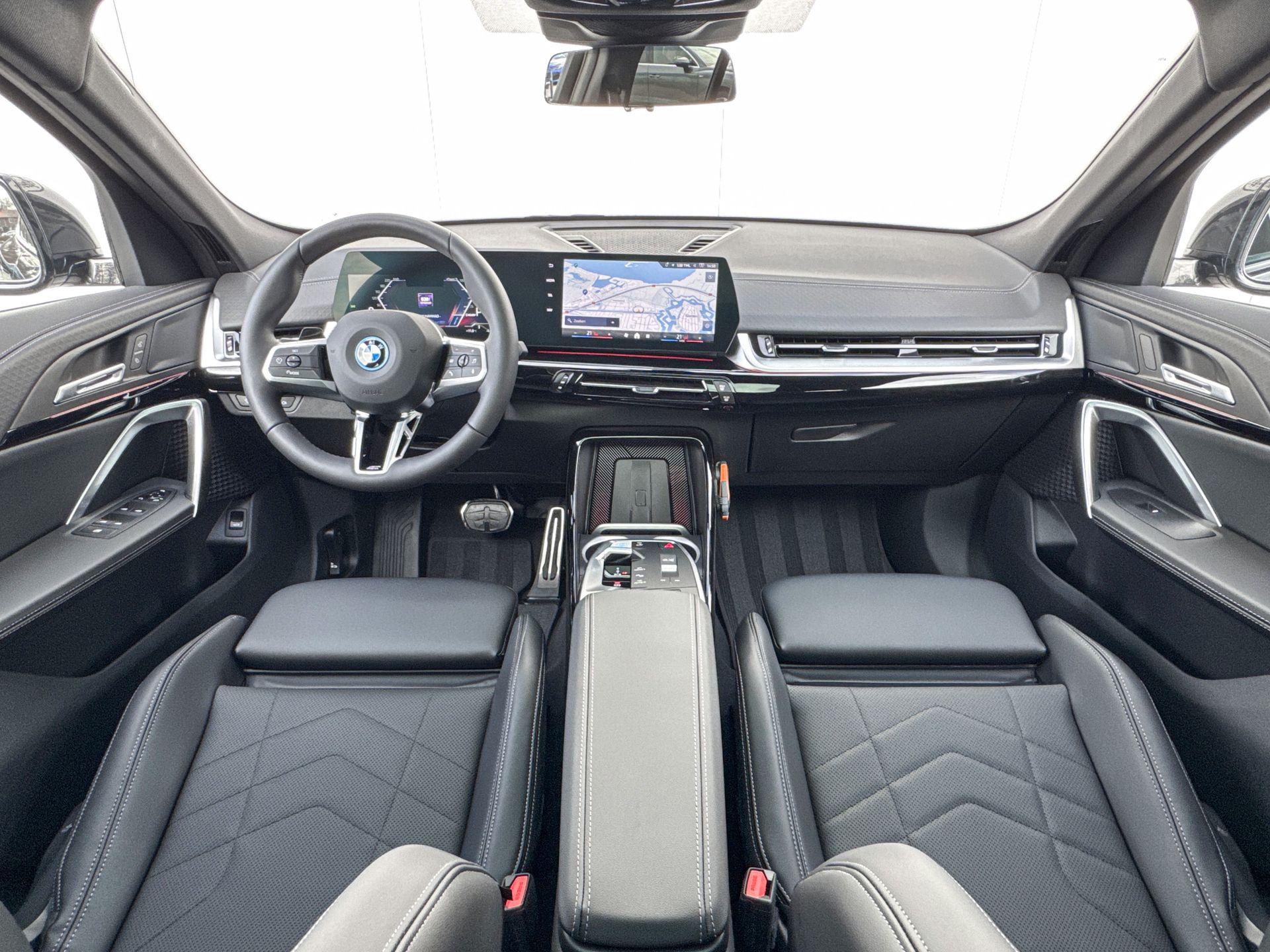 Foto van BMW Ix2 Edrive20