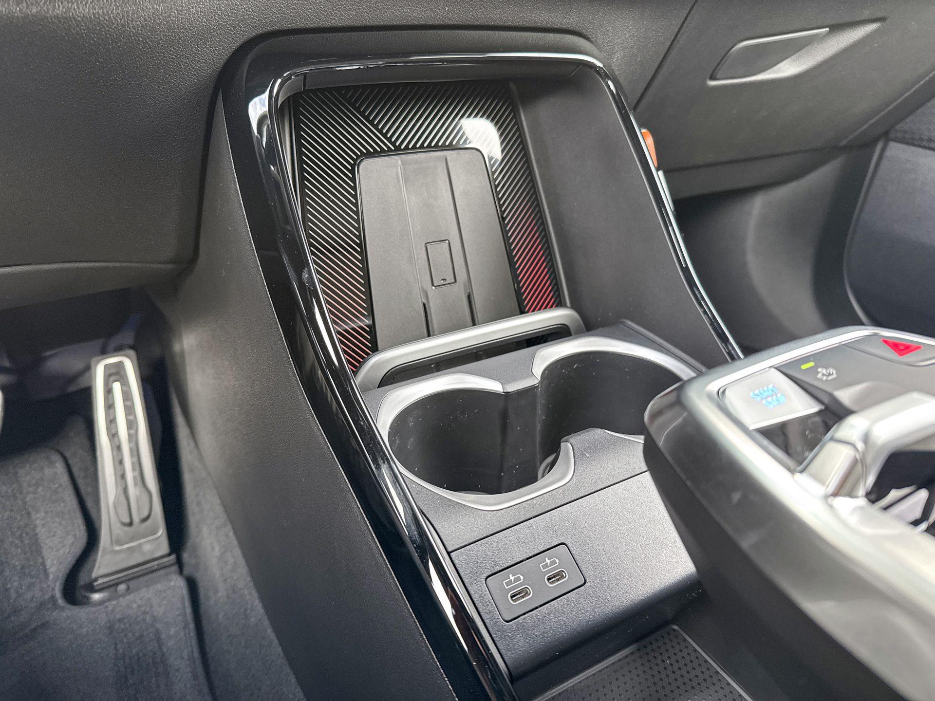 Foto van BMW Ix2 Edrive20