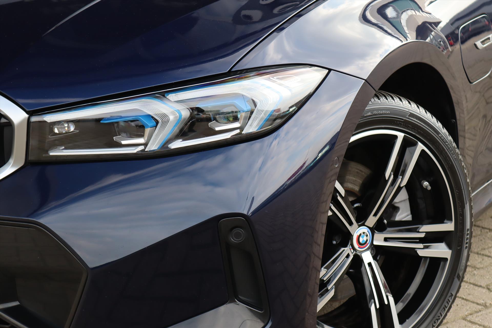 Foto van BMW 330e xDrive