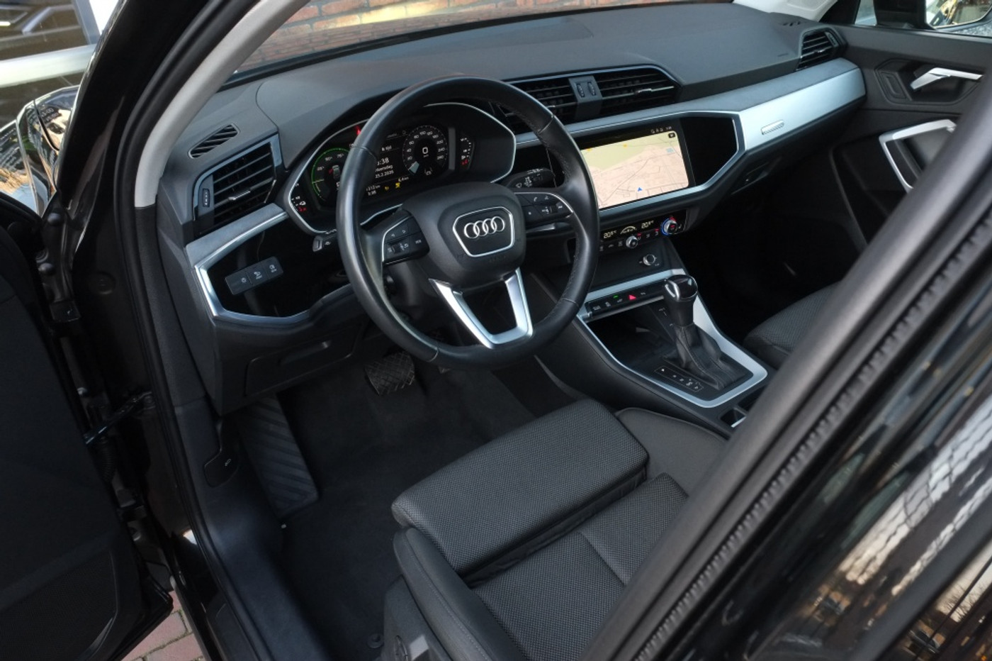 Foto van Audi Q3 E-tron