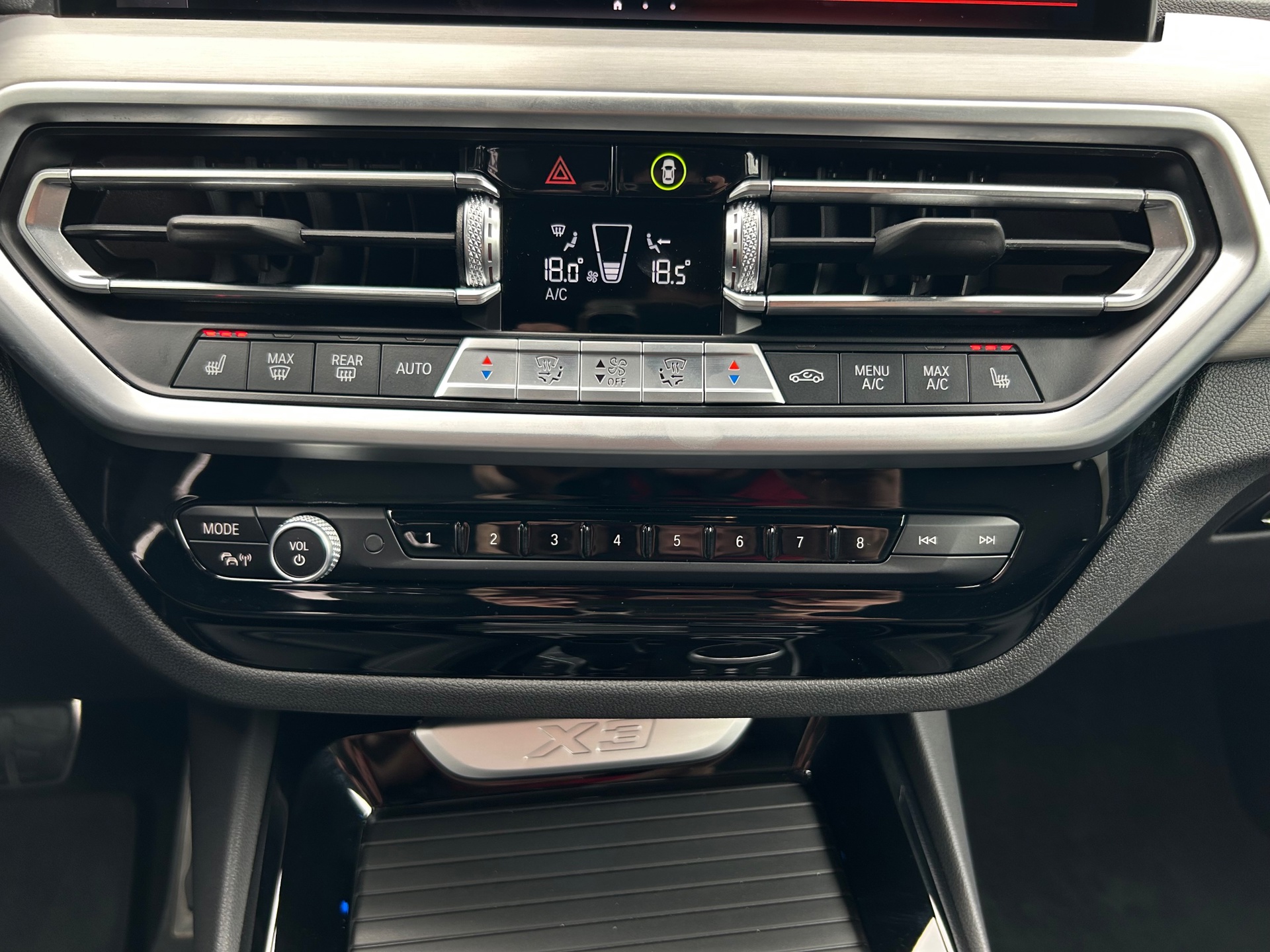 Foto van BMW X3 Xdrive30e