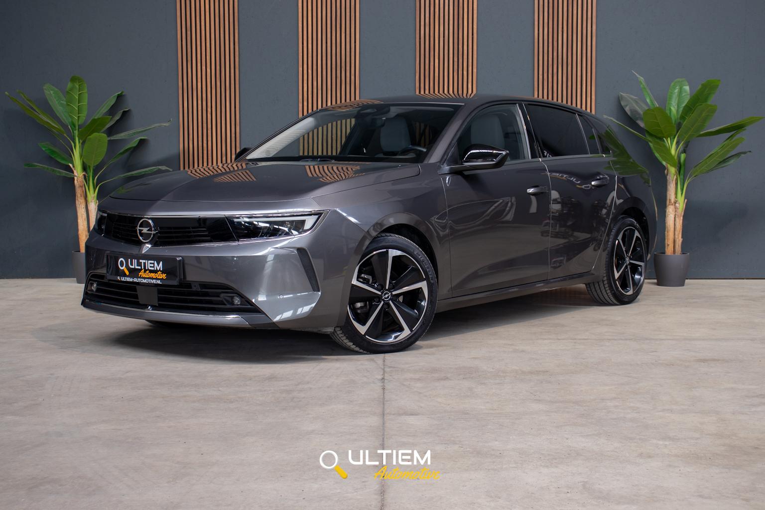 Opel Astra 1.2 Business Elegance 2023 - voorkant