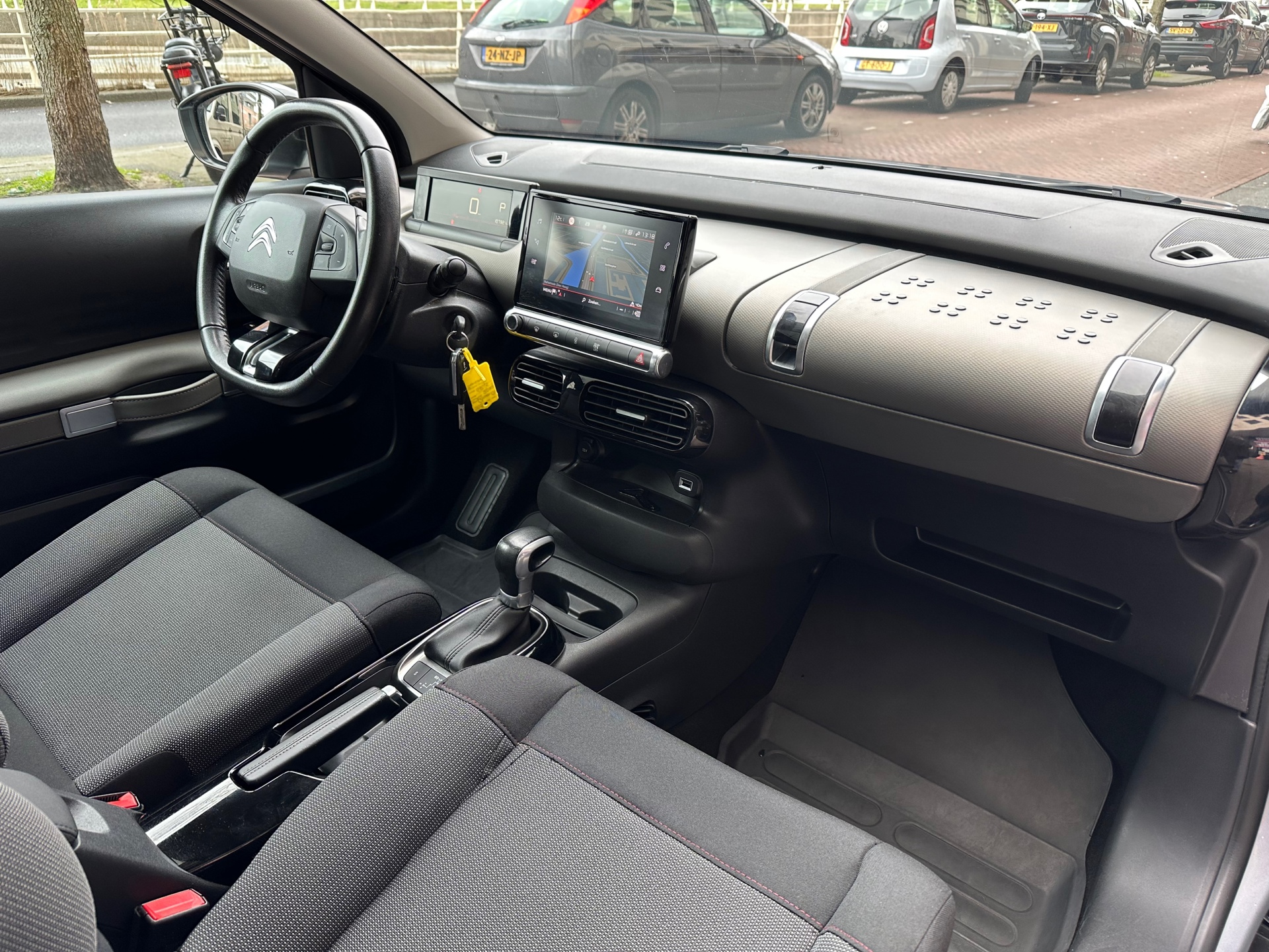 Foto van Citroen C4 Cactus