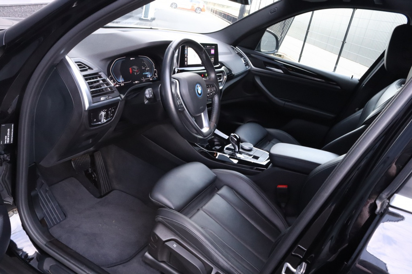 Foto van BMW X3 Xdrive30e